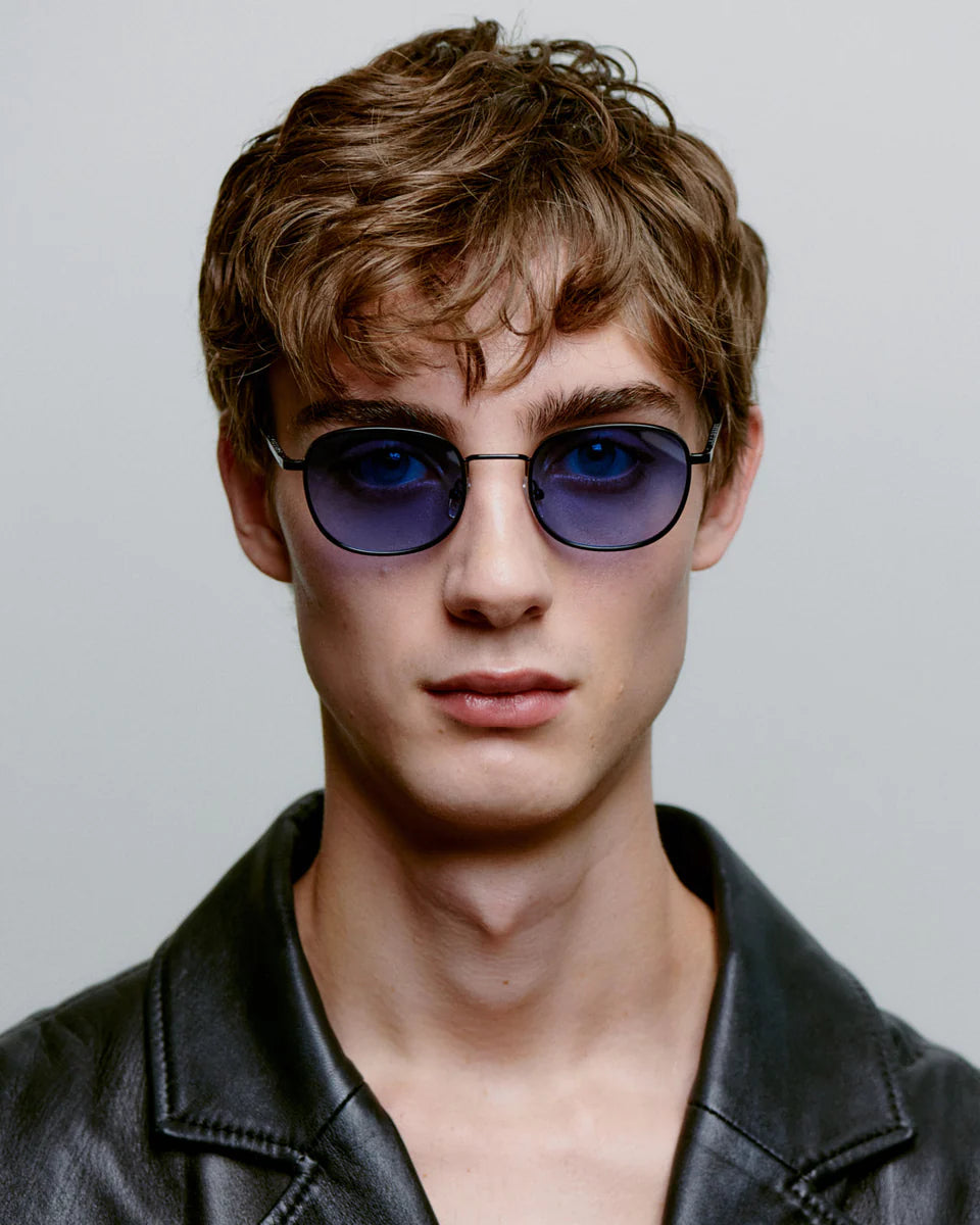 A.Kjaerbede エキアビト / HELLO ハロー (Matte Black マットブラック)