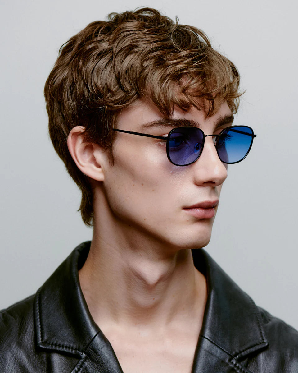 A.Kjaerbede エキアビト / HELLO ハロー (Matte Black マットブラック)