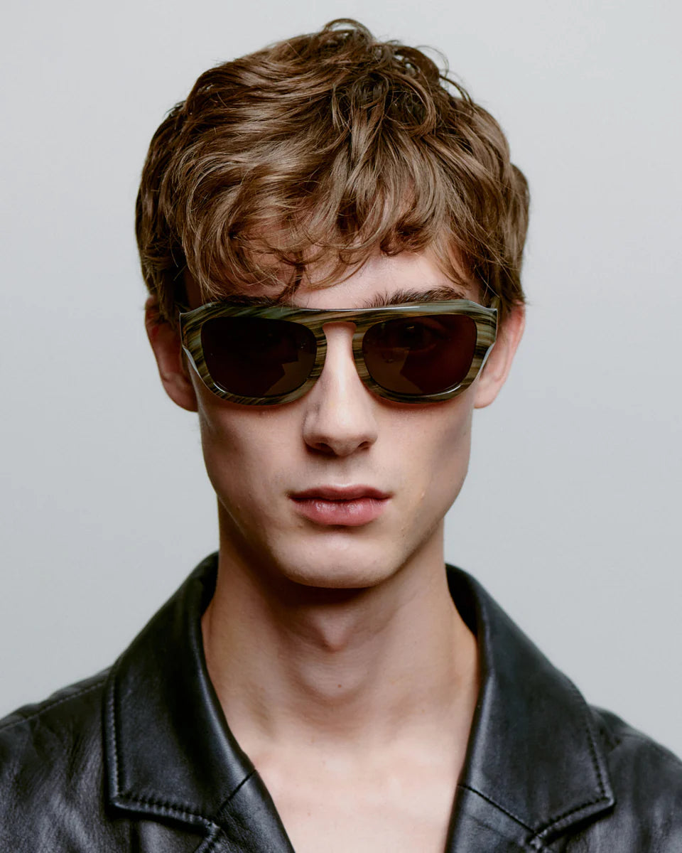 A.Kjaerbede エキアビト / MAX マックス (Striped Horn ストライプホーン)