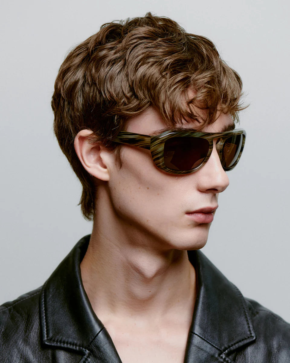 A.Kjaerbede エキアビト / MAX マックス (Striped Horn ストライプホーン)