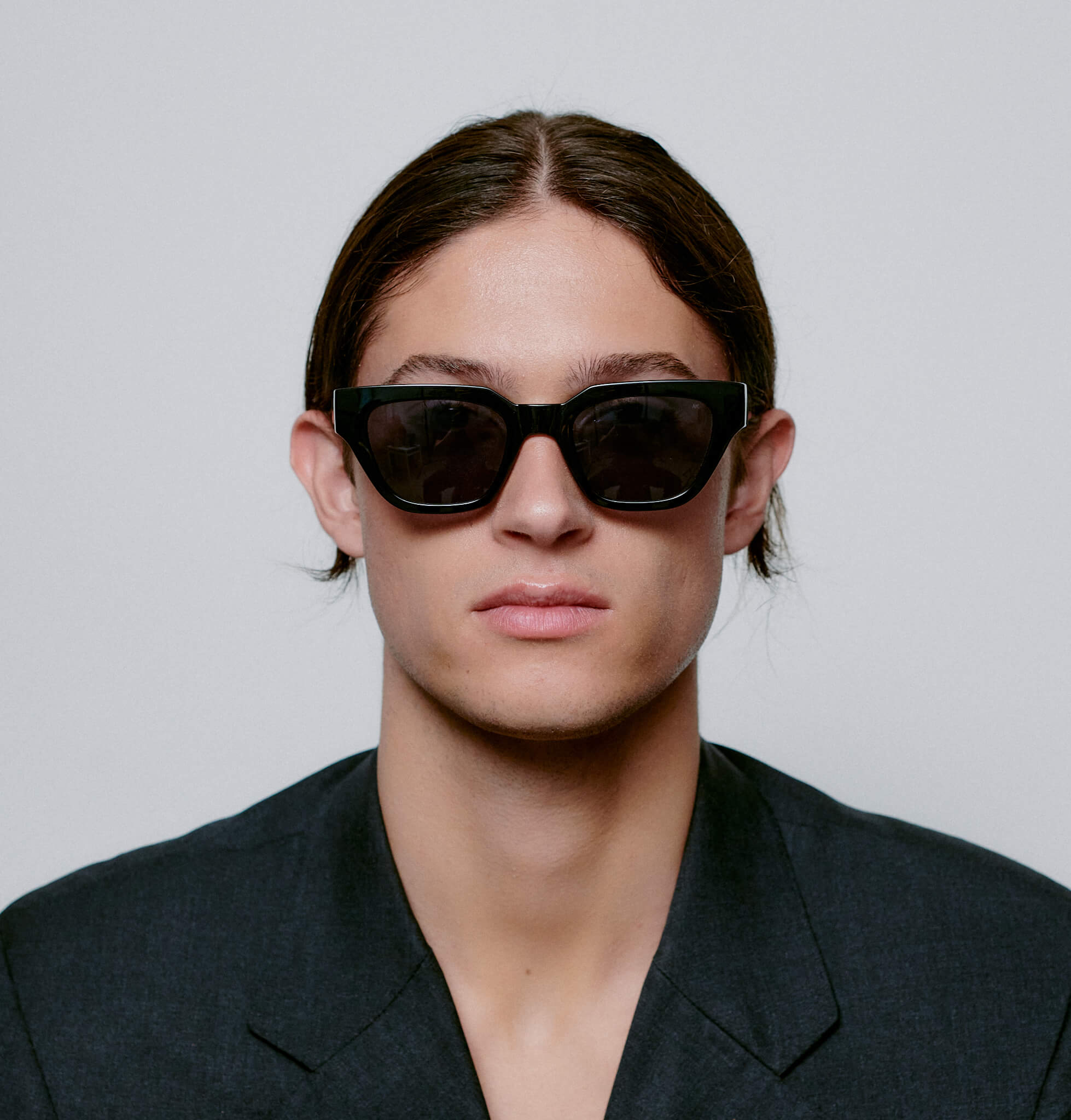 A.Kjaerbede エキアビト / KAWS カウズ (Black ブラック)