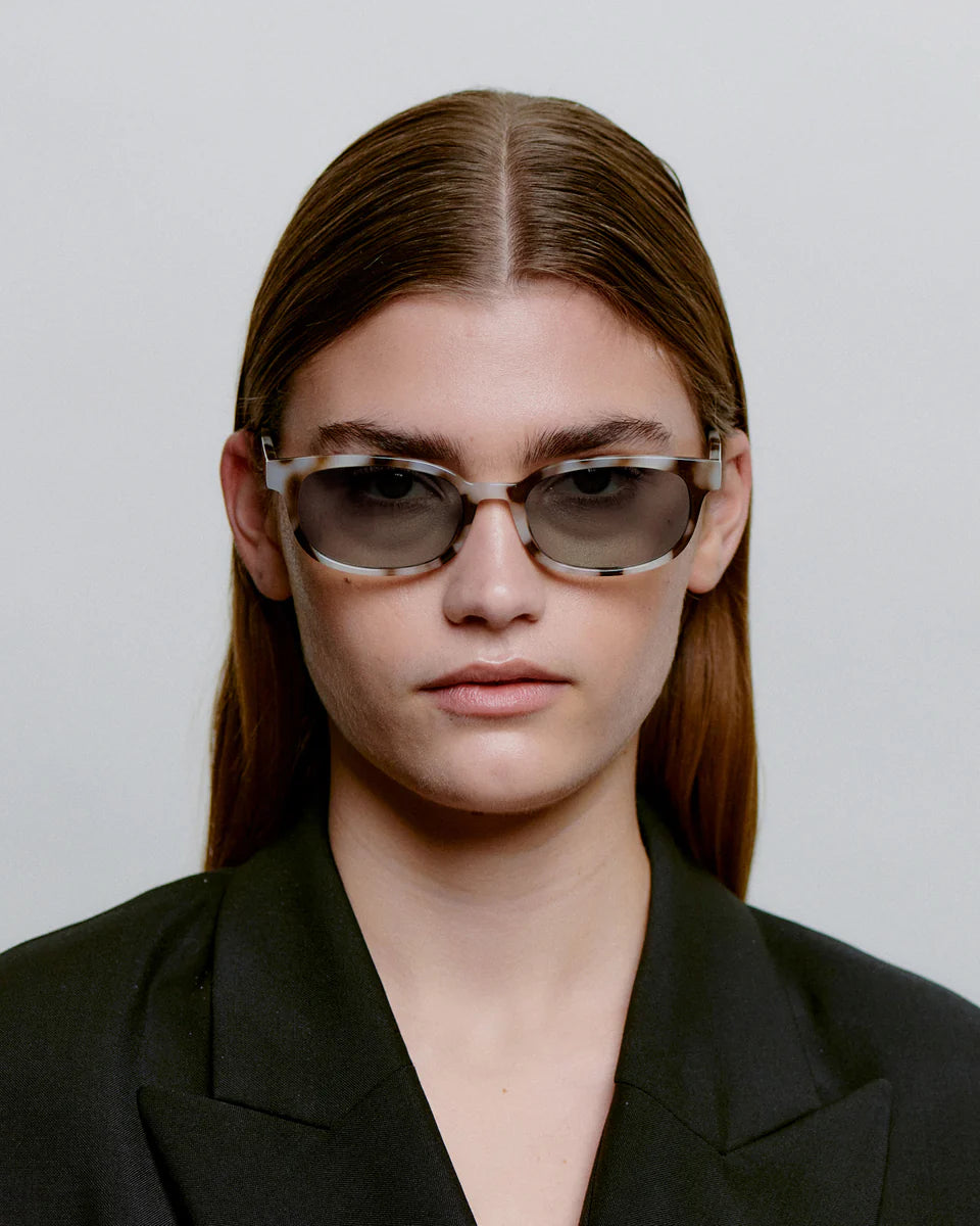 A.Kjaerbede エキアビト / CHARLIE チャーリー (Cookie Dough クッキードゥ)