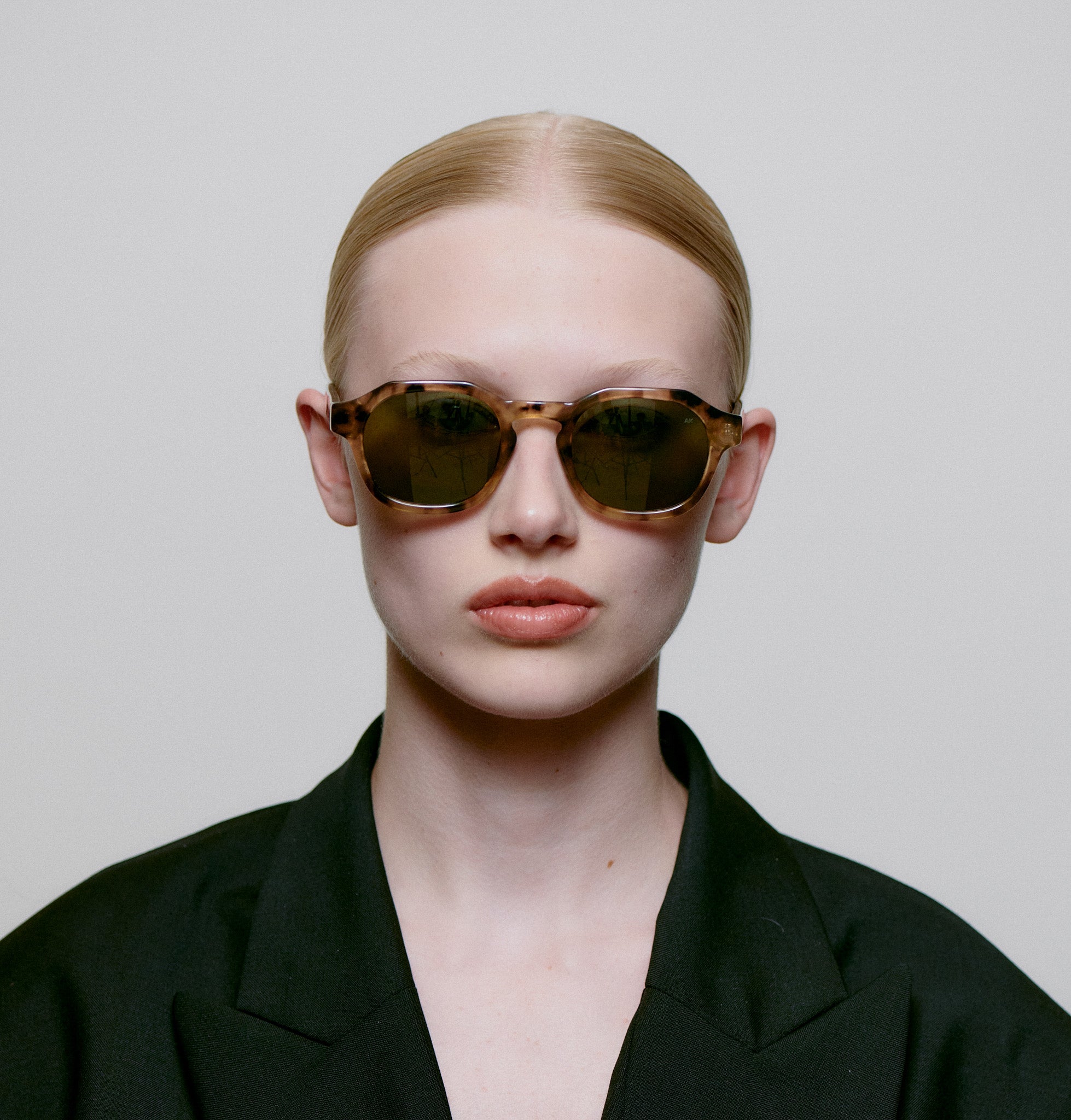 A.Kjaerbede エキアビト / ZAN ザン (Coquina コキナ)