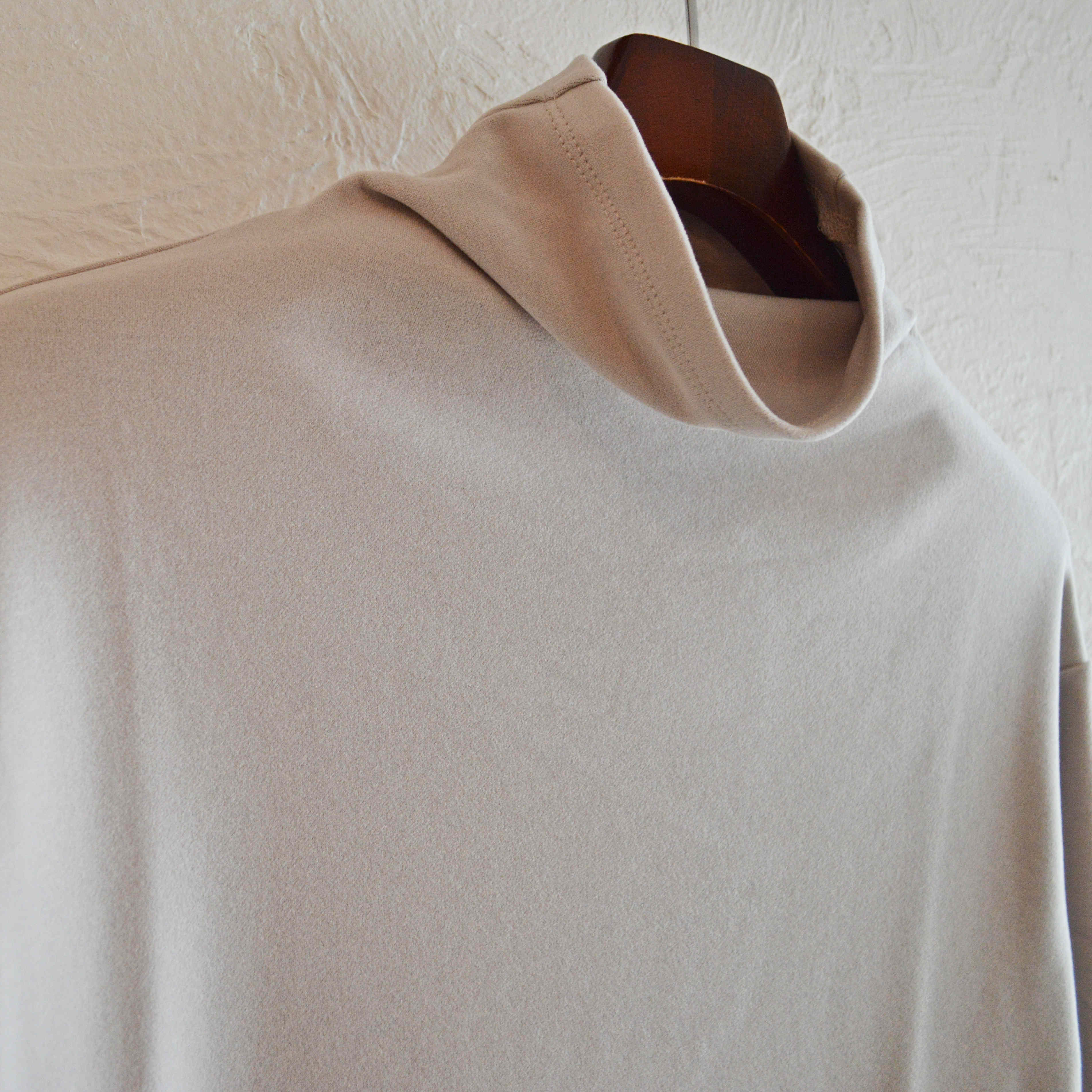 LAMOND ラモンド / LOUNGE SUEDE HIGH NECK ラウンジスエードハイネック (GRAY BEIGEグレーベージュ)