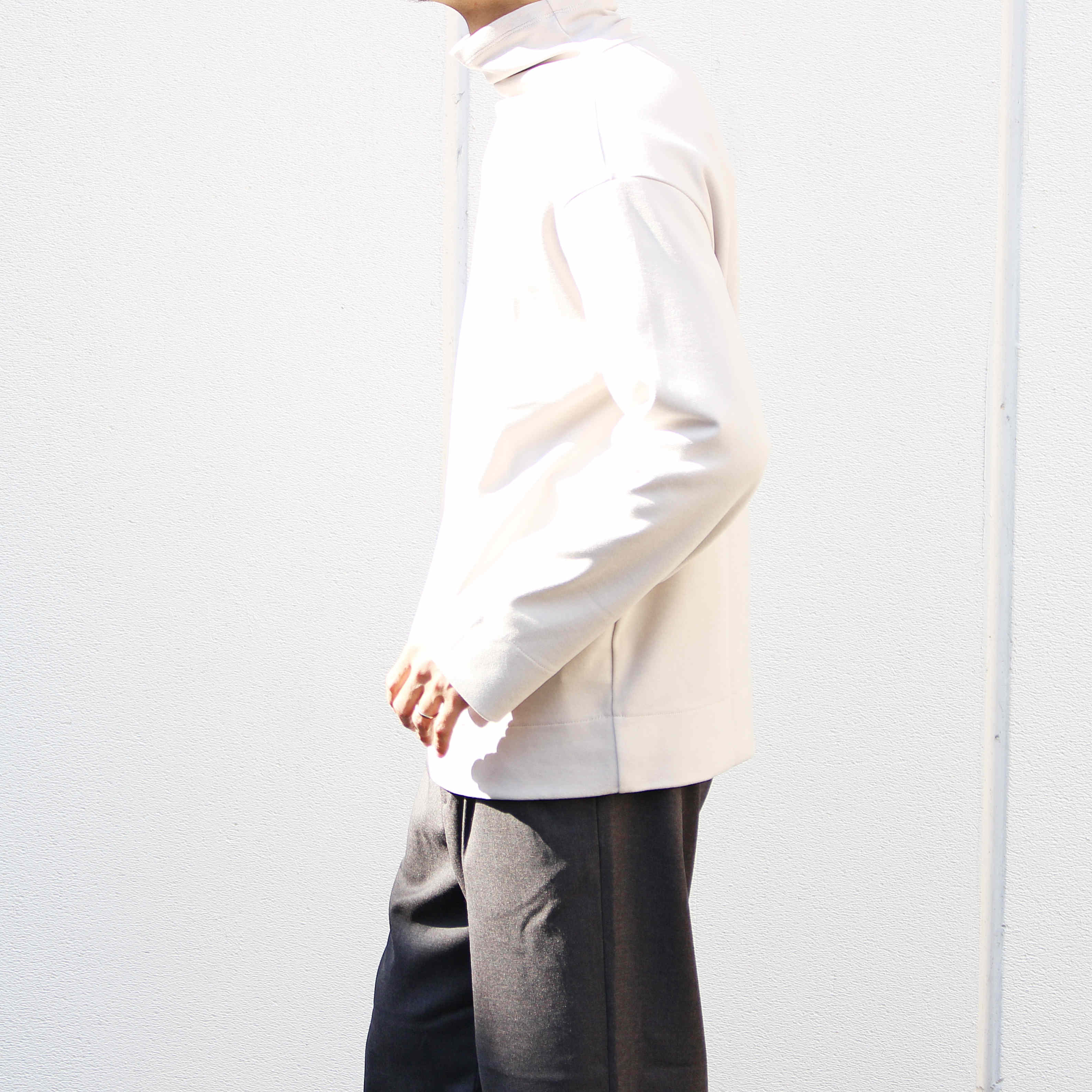 LAMOND ラモンド / LOUNGE SUEDE HIGH NECK ラウンジスエードハイネック (GRAY BEIGEグレーベージュ)