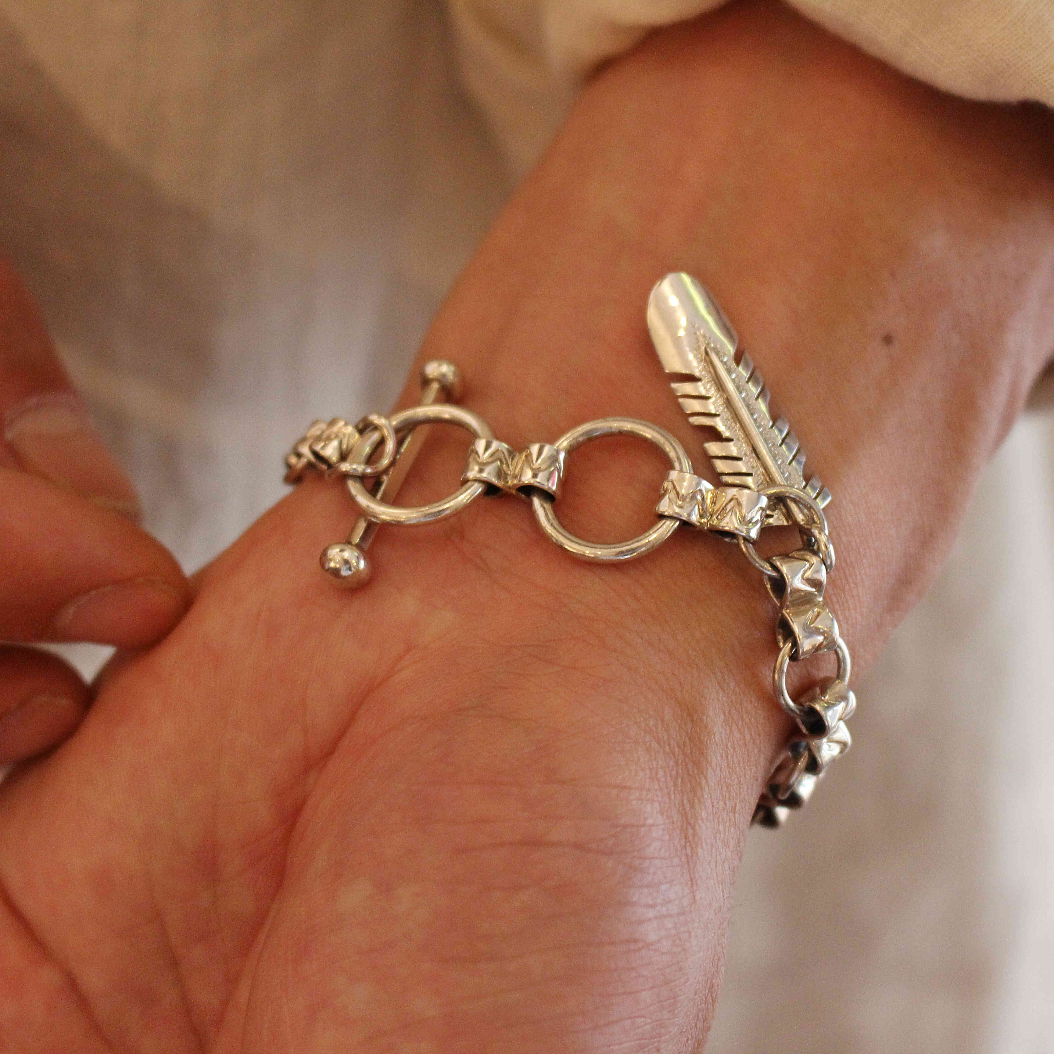 Indian jewelry インディアンジュエリー / Navajo BRACELET ナバホ族 ブレスレット (Wyatt Lee Anderson ワイアット リー アンダーソン)