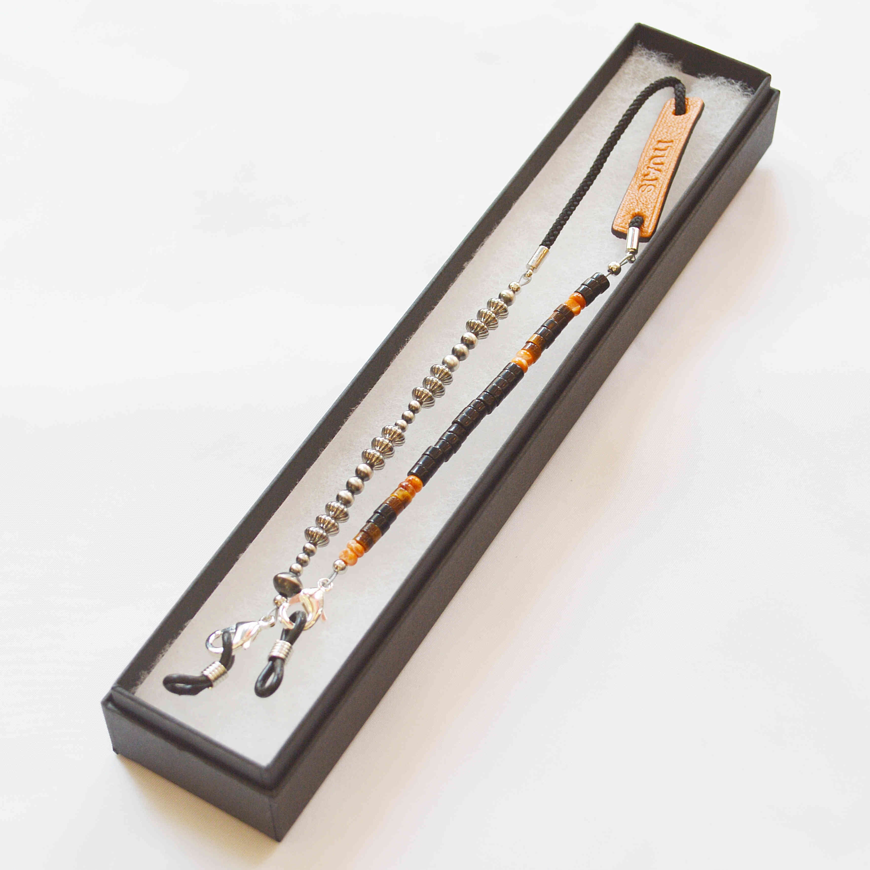 ITUAIS イトゥアイス / VARIOS HORDER バリオスホルダー (Navijo Pearls ナヴァホパール)