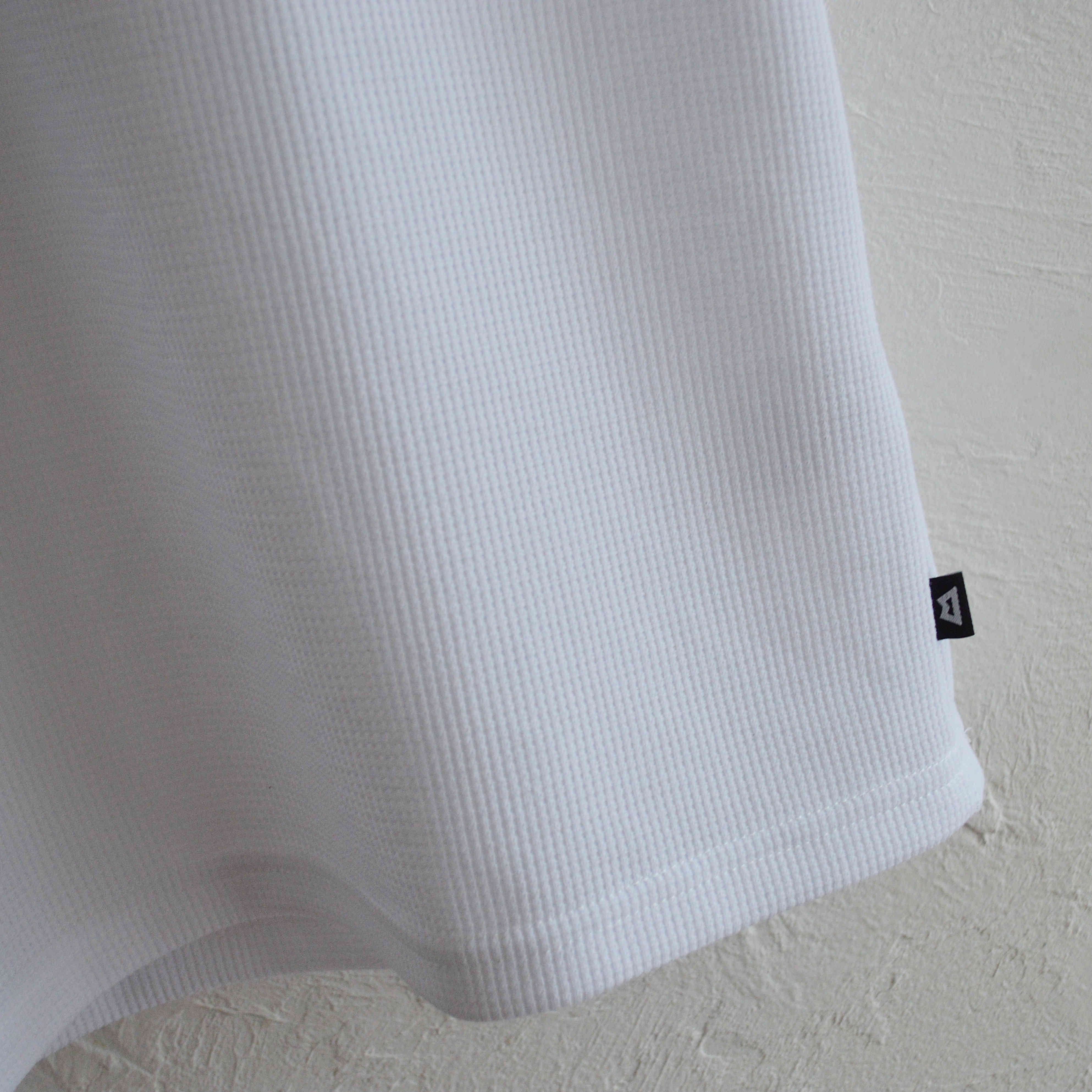 MOUNTAIN EQUIPMENT / QD ECO WAFFLE POCKET TEE (WHITE)