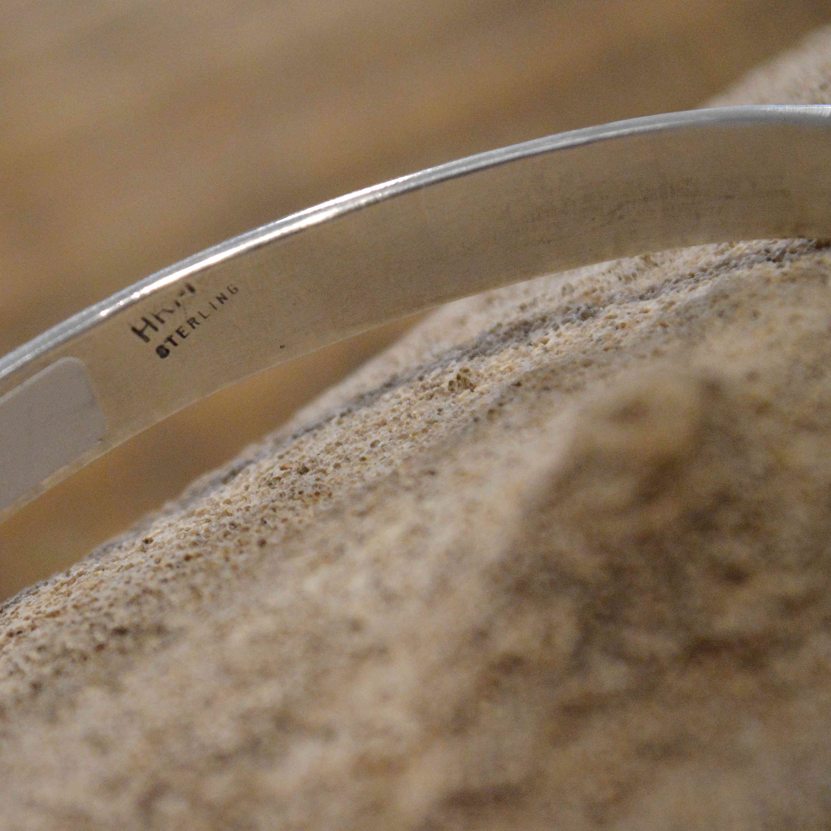 Indian jewelry / Navajo BANGLE (HENRY MARIANO)