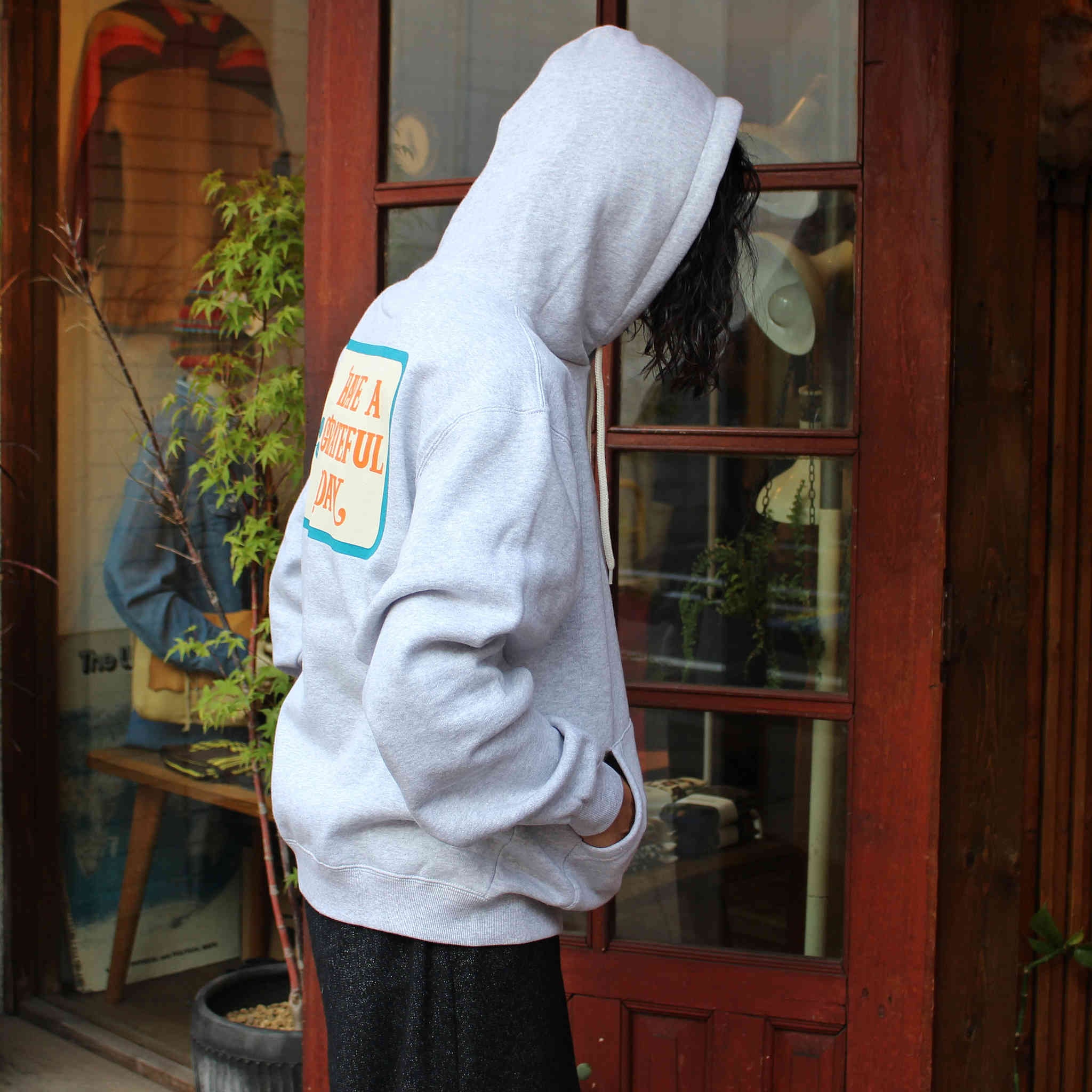 HAVE A GRATEFUL DAY ハブアグレイトフルデイ / HOODIE SWEATSHIRT -BOX LOGO フーディースウェットシャツボックスロゴ (GRAY グレー)