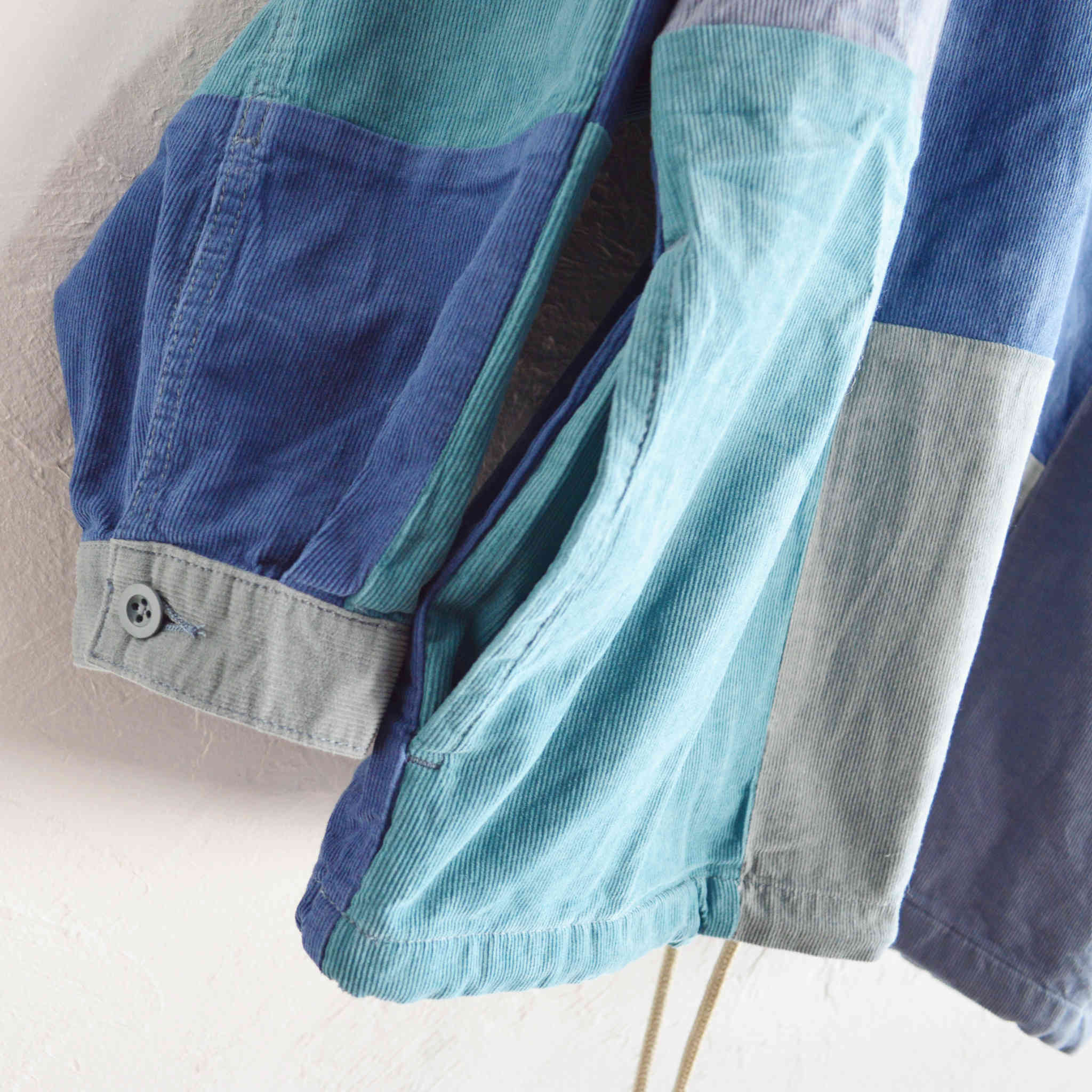 HAVE A GRATEFUL DAY ハブアグレイトフルデイ / LACE UP HOODIE レースアップフーディー (NAVY ネイビー)