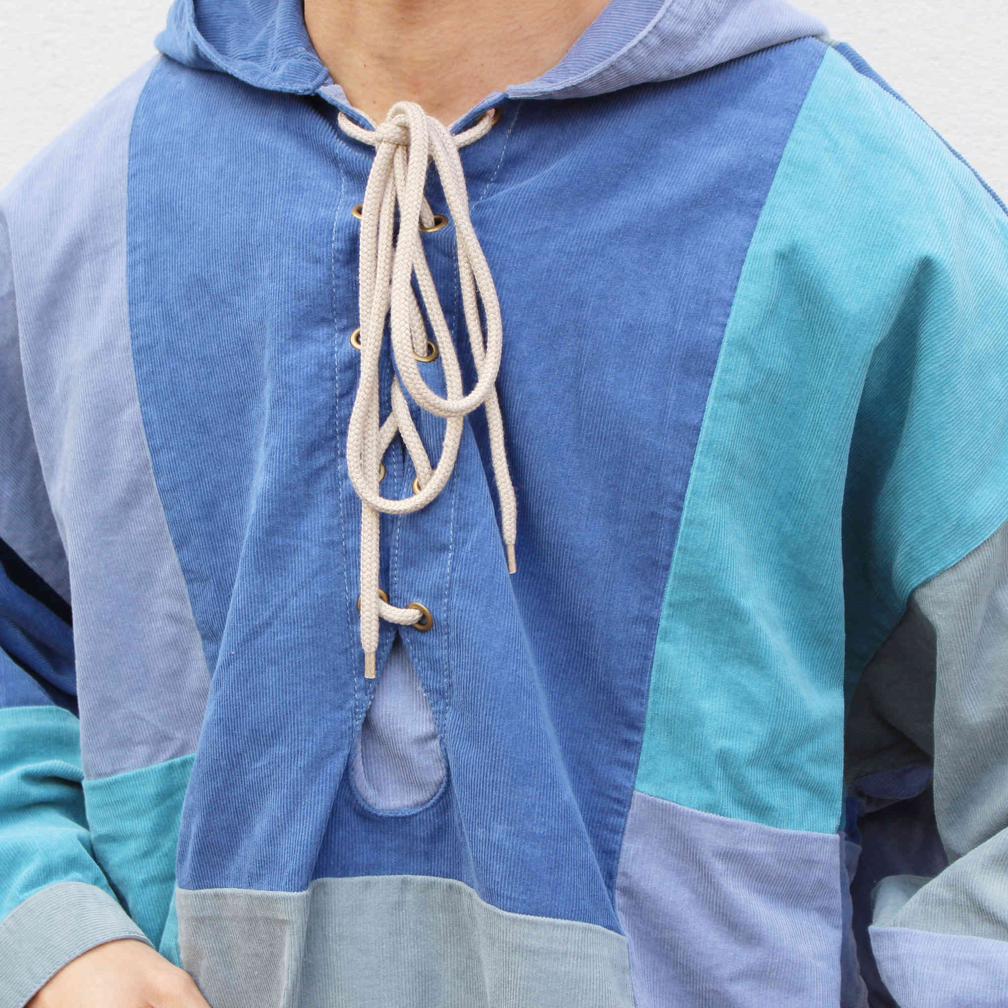 HAVE A GRATEFUL DAY ハブアグレイトフルデイ / LACE UP HOODIE レースアップフーディー (NAVY ネイビー)