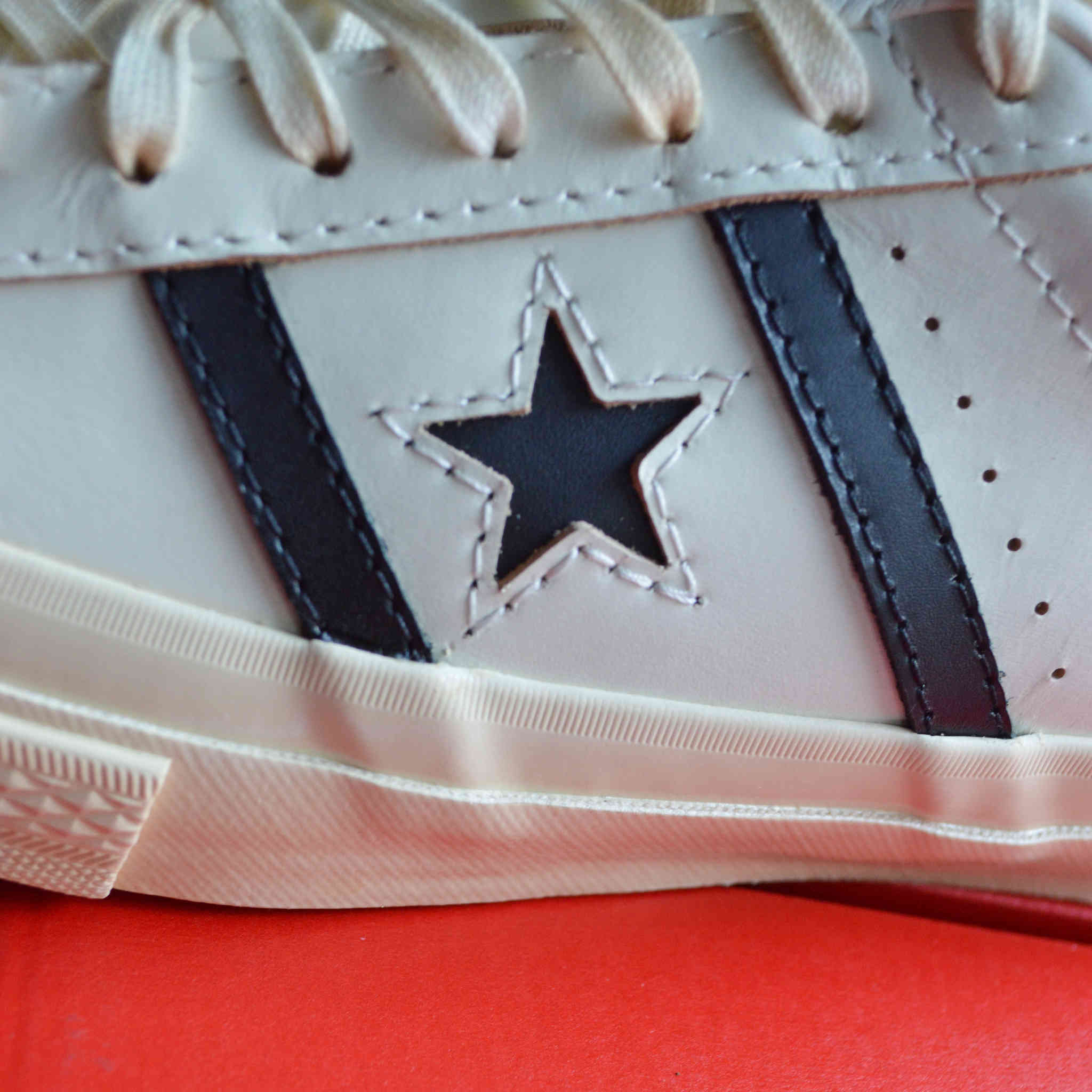 CONVERSE コンバース / STAR&BARS US LEATHER スターアンドバーズユーエスレザー (WHITE / BLACK ホワイトブラック)