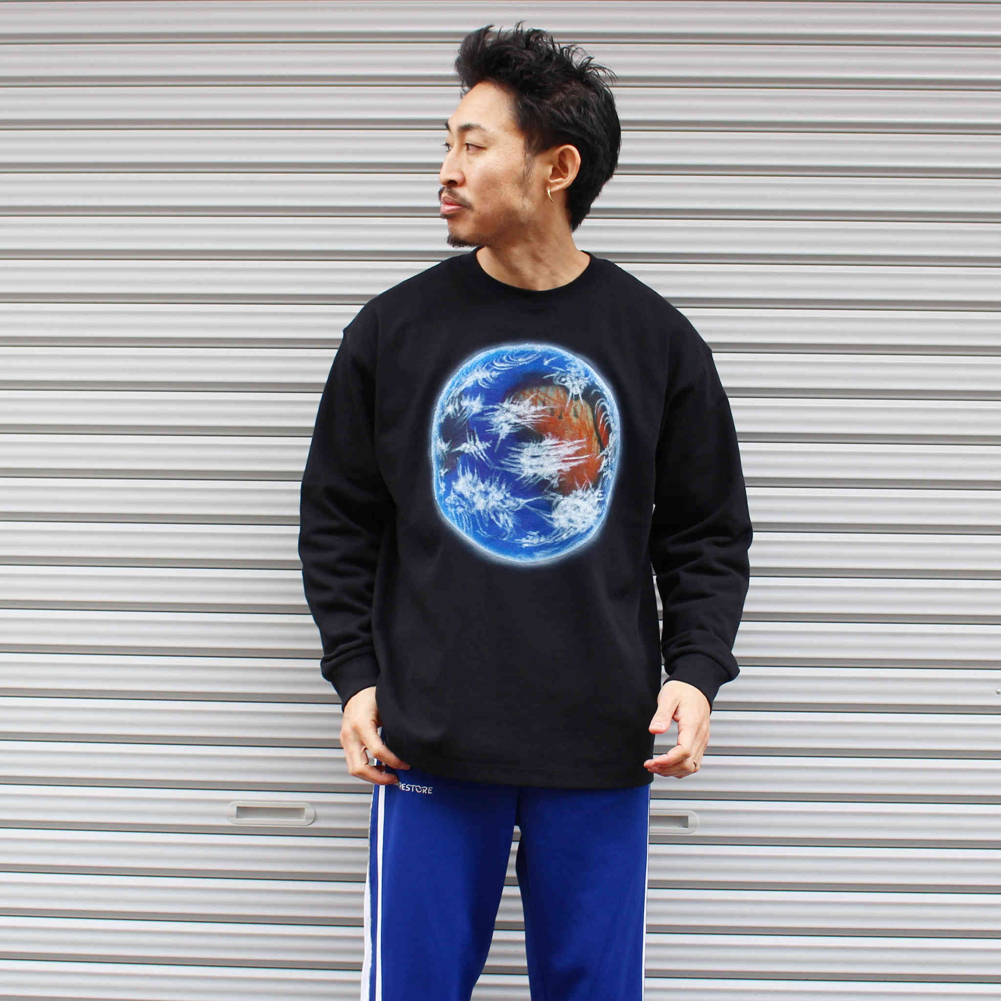 Nasmgwam. ナスングワム / EARTH LS アースロンティー (BLACK ブラック)