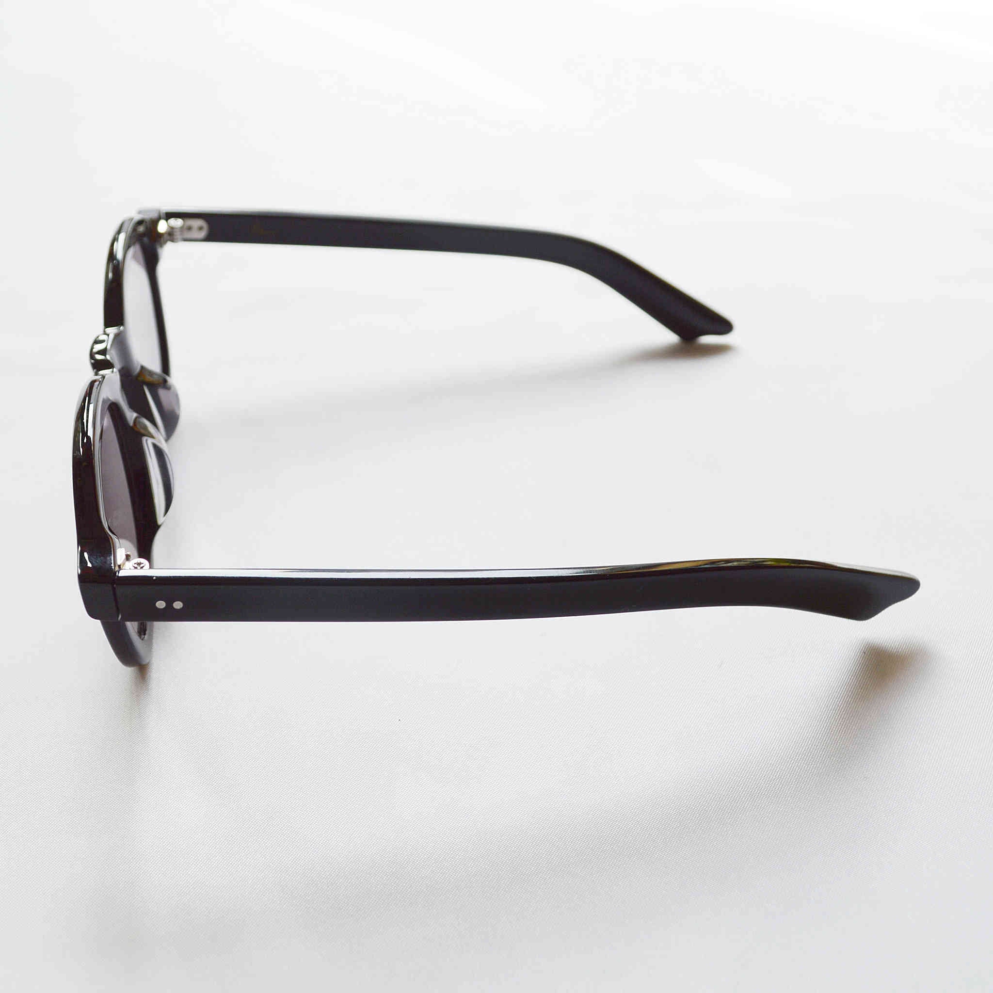 few フュー / F12 エフトゥエルブ (black ブラック)