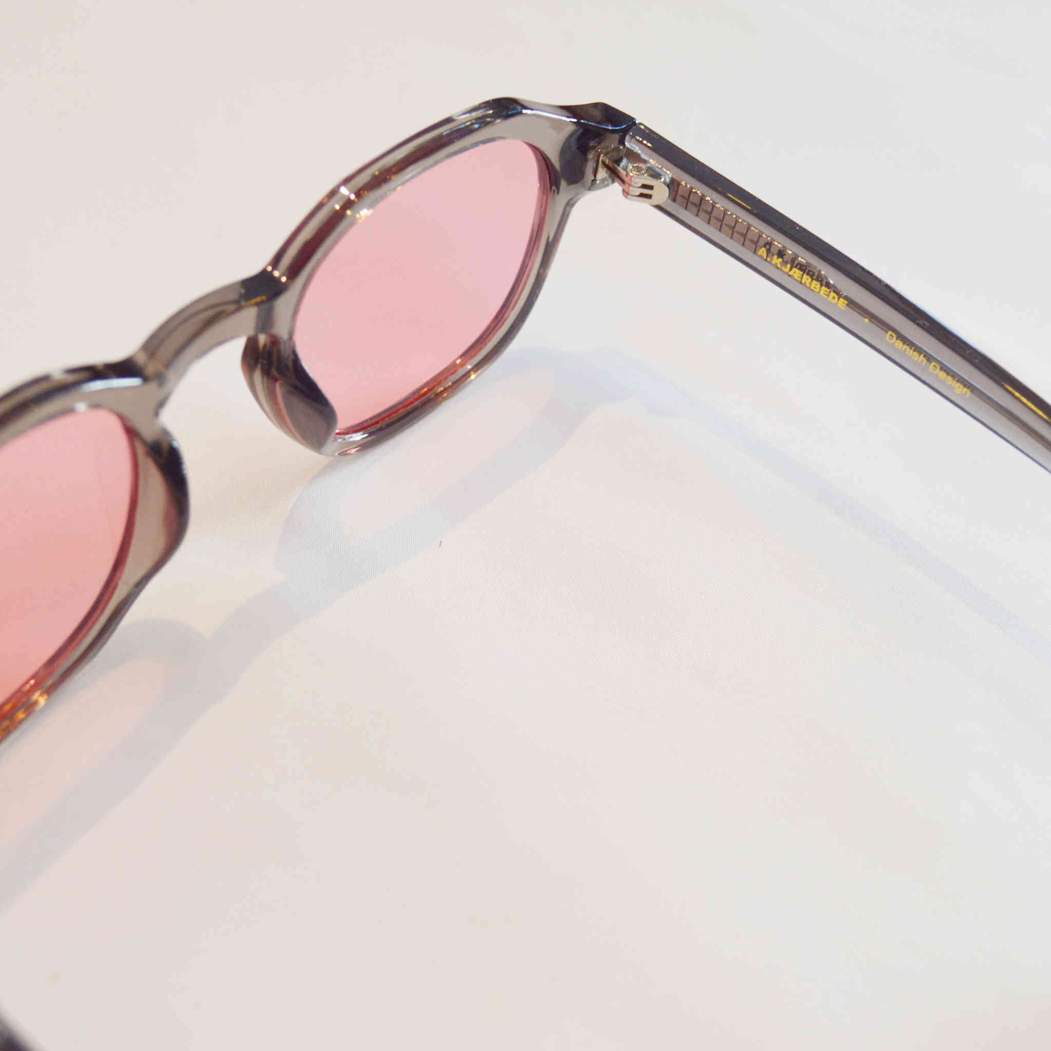 A.Kjaerbede エキアビト / ZAN ザン (Grey Transparent グレートランスペアレント)