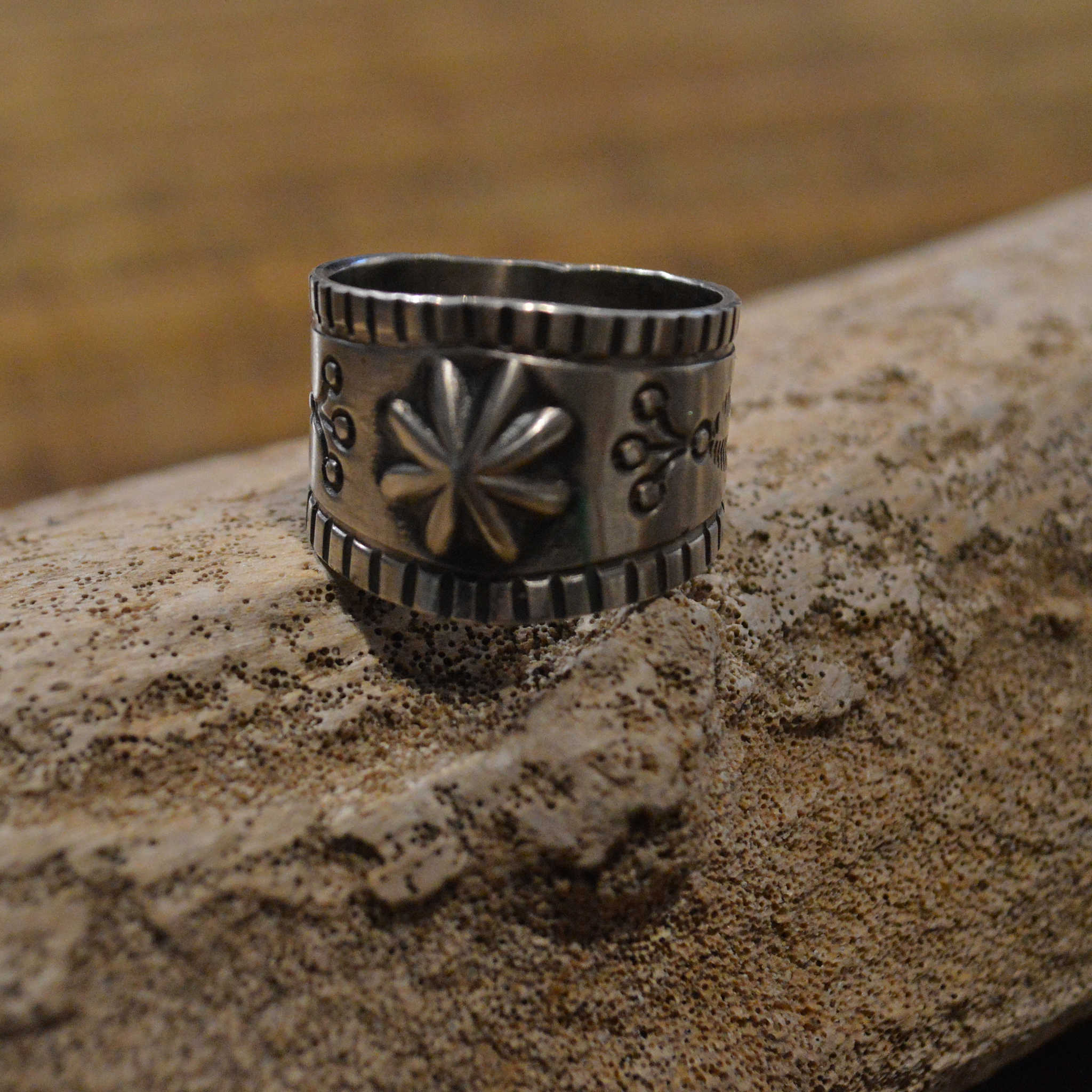 Indian jewelry インディアンジュエリー / Navajo Ring ナバホ族リング (Melvin Francis メルヴィンフランシス)