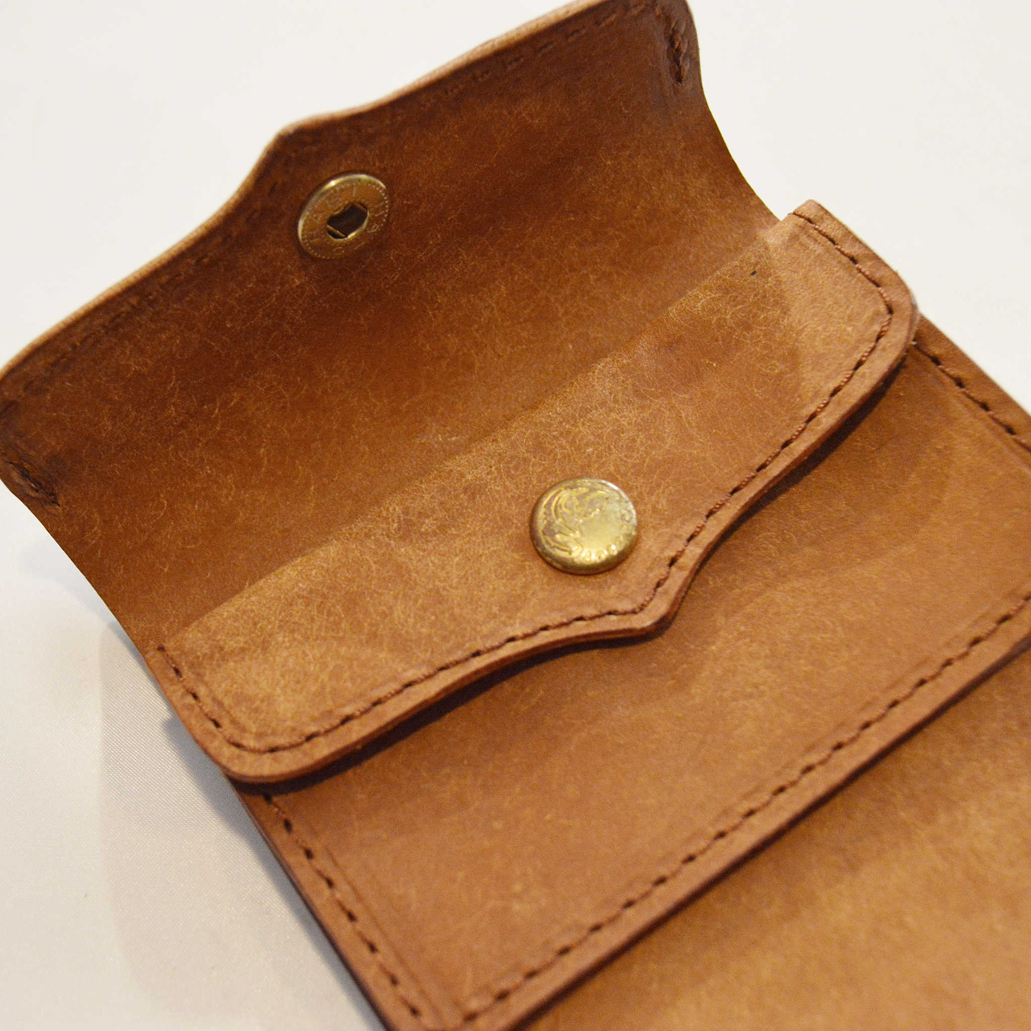 saranam サラナン / 三つ折りサイフ (Pueburo BROWN プエブロブラウン)