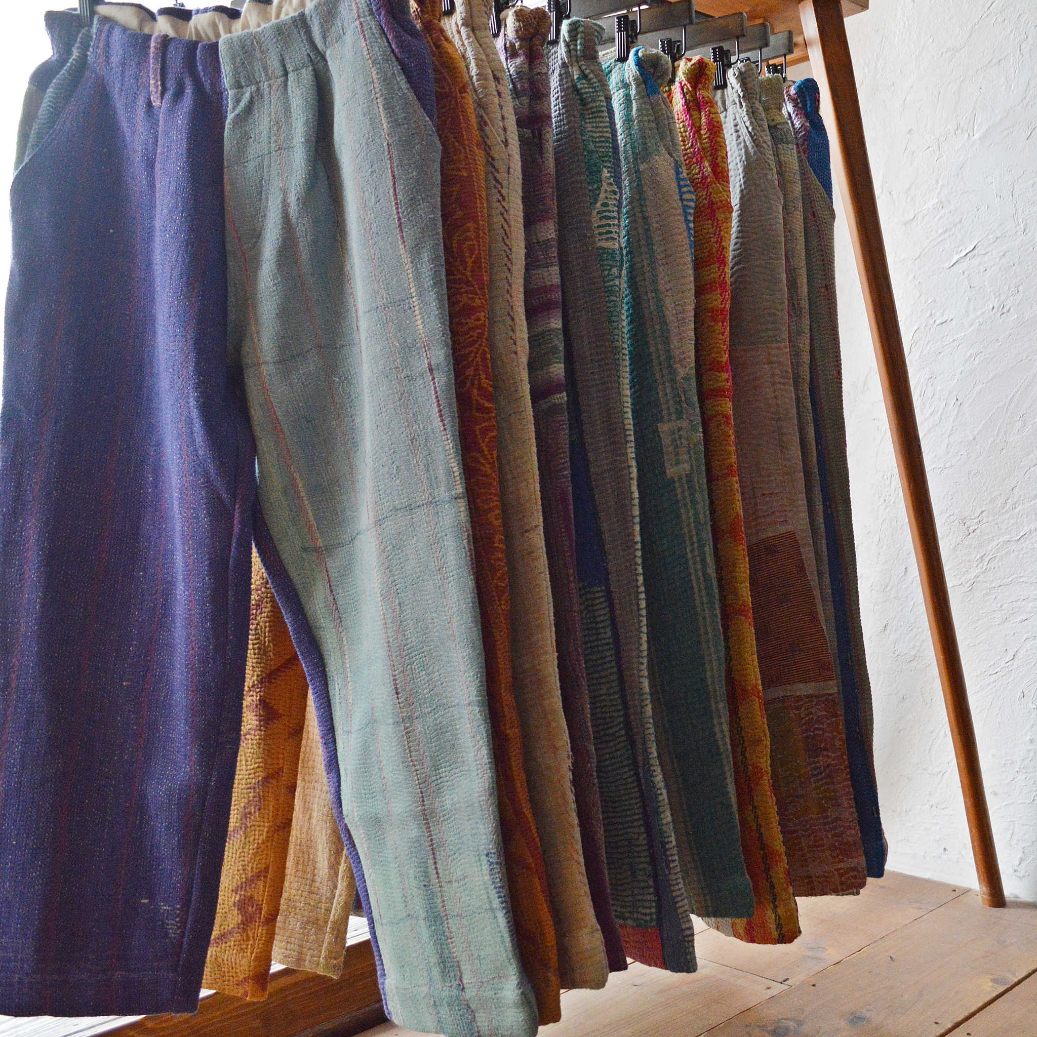 Nasngwam. ナスングワム / ATAVISM EASY PANTS アタビズムイージーパンツ (RALLI QUILT ラリーキルト)