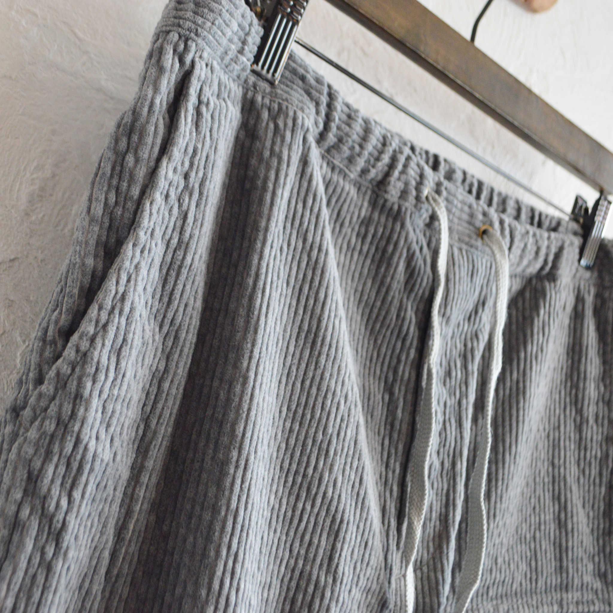 Nasngwam. ナスングワム / DOZY EAZY PANTS ドジーイージーパンツ (GRAY グレー)