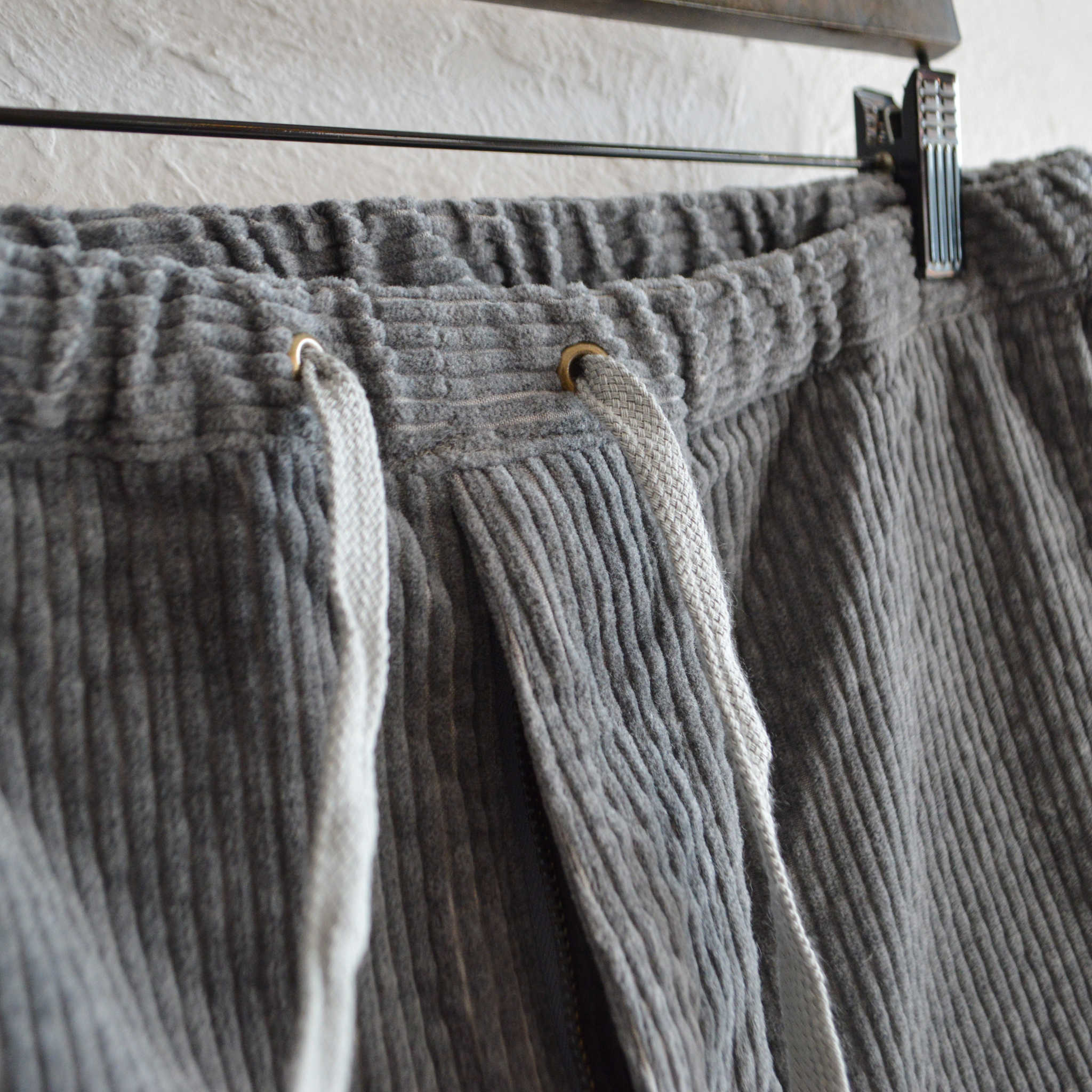 Nasngwam. ナスングワム / DOZY EAZY PANTS ドジーイージーパンツ (GRAY グレー)