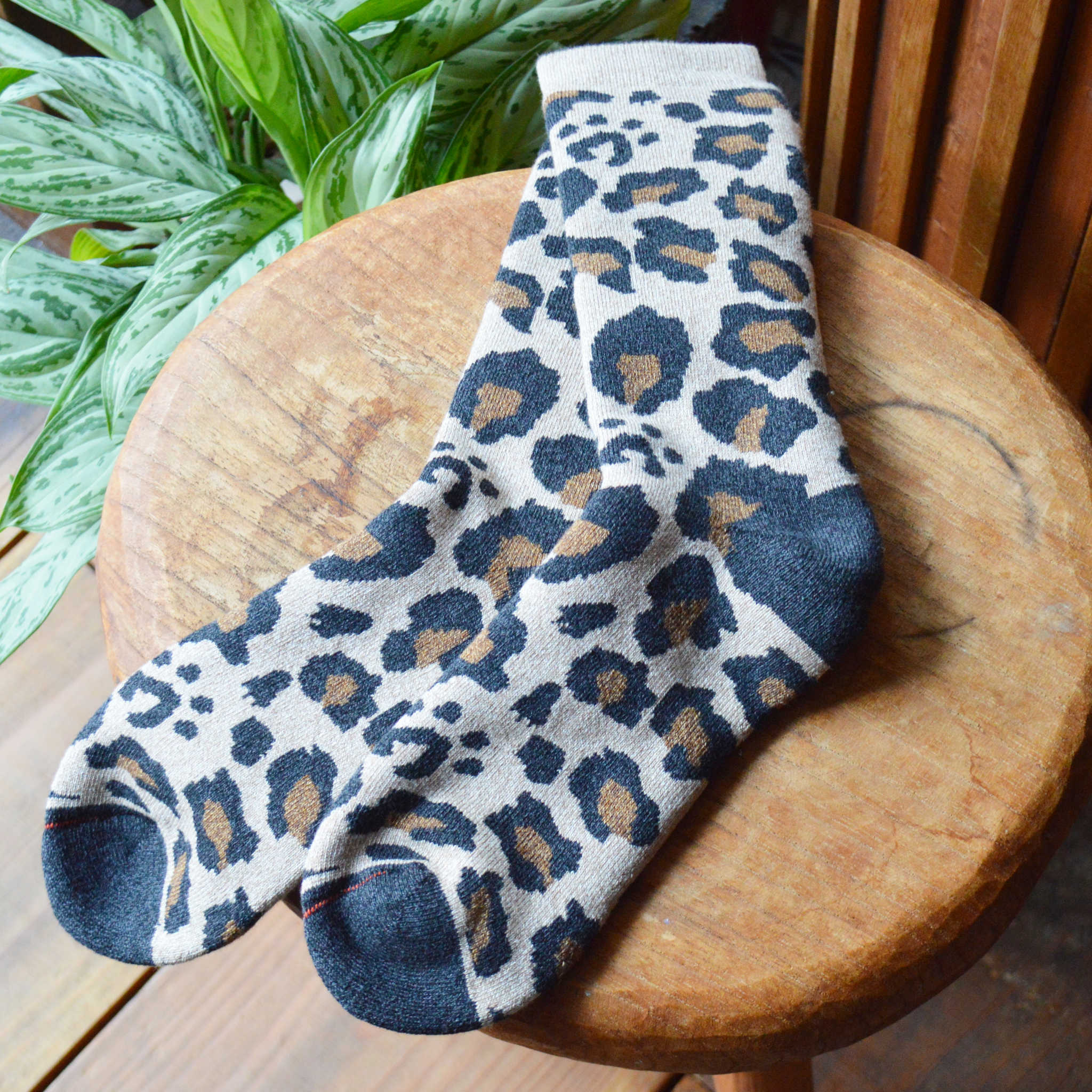 ROTOTO ロトト / PILE LEOPARD CREW SOCKS パイルレオパードクルーソックス