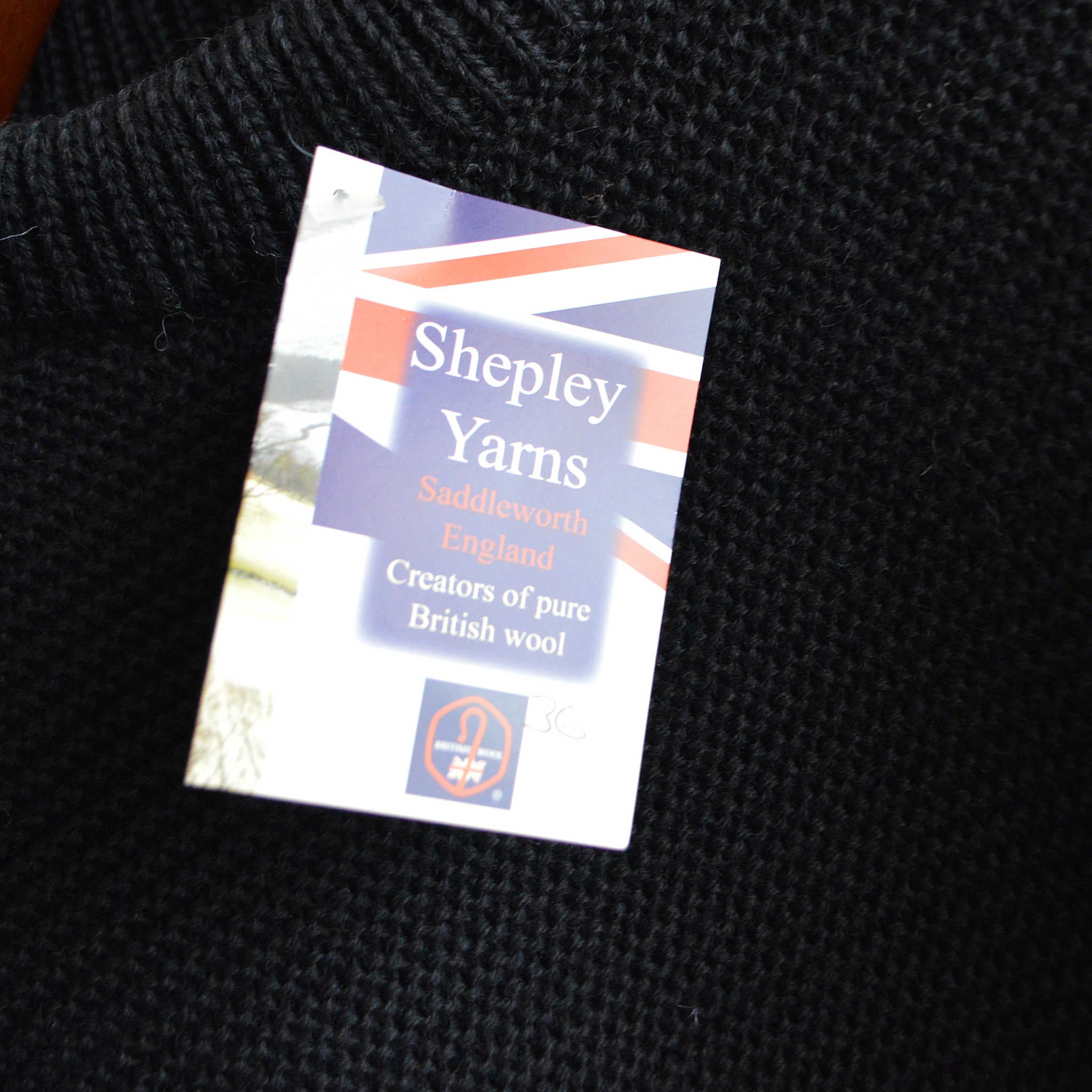 Kerry Woollen Mills ケリーウーレンミルズ / PEARL STITCH DROP SHOULDER CREW NECK SWEATER (MIDNIGHT ミッドナイト)