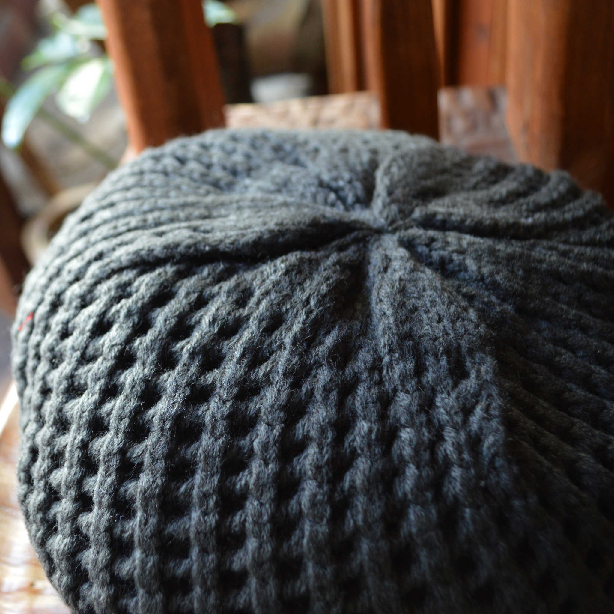 Nasngwam. ナスングワム / BOB ボブ (CHARCOAL チャコール)