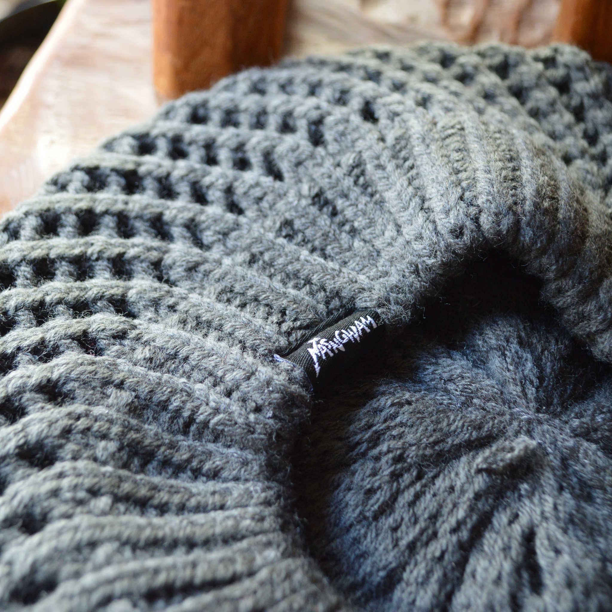 Nasngwam. ナスングワム / BOB ボブ (CHARCOAL チャコール)