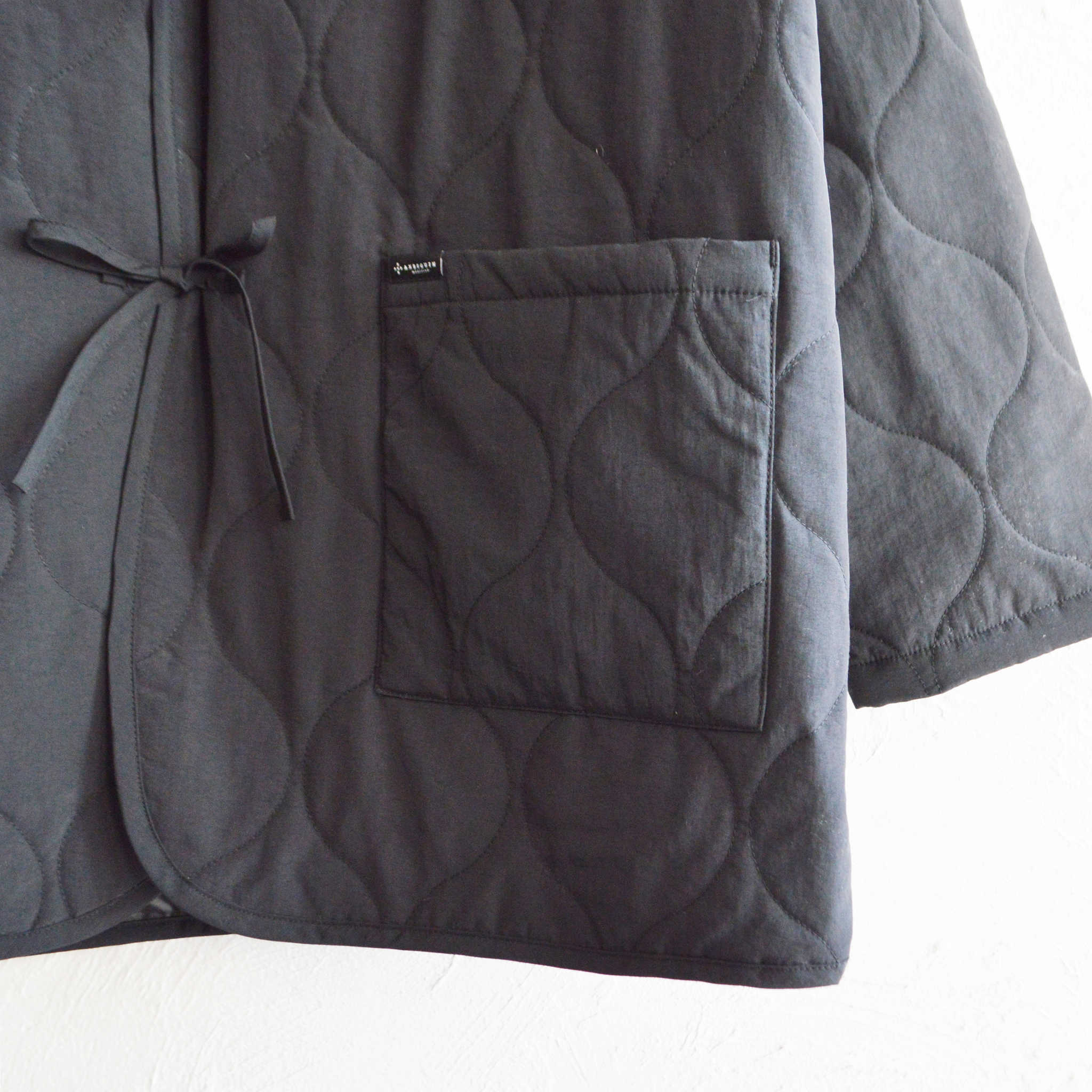 AXESQUIN アクシーズクイン / QUILTED COLLER LESS JACKET キルティングカラーレスジャケット (BLACK ブラック)