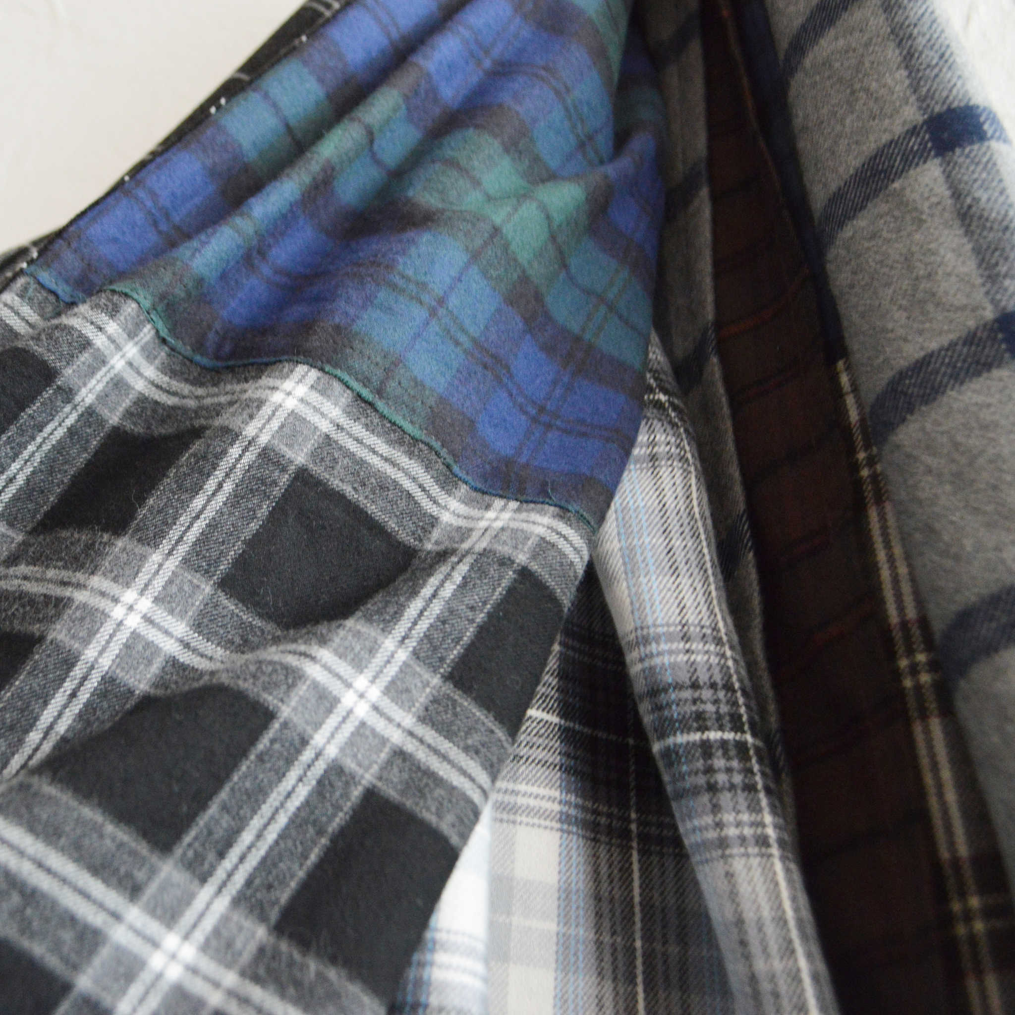 Nasngwam. ナスングワム / CONFRONT BIG STOLE コンフロントビッグストール (MULTI マルチ)