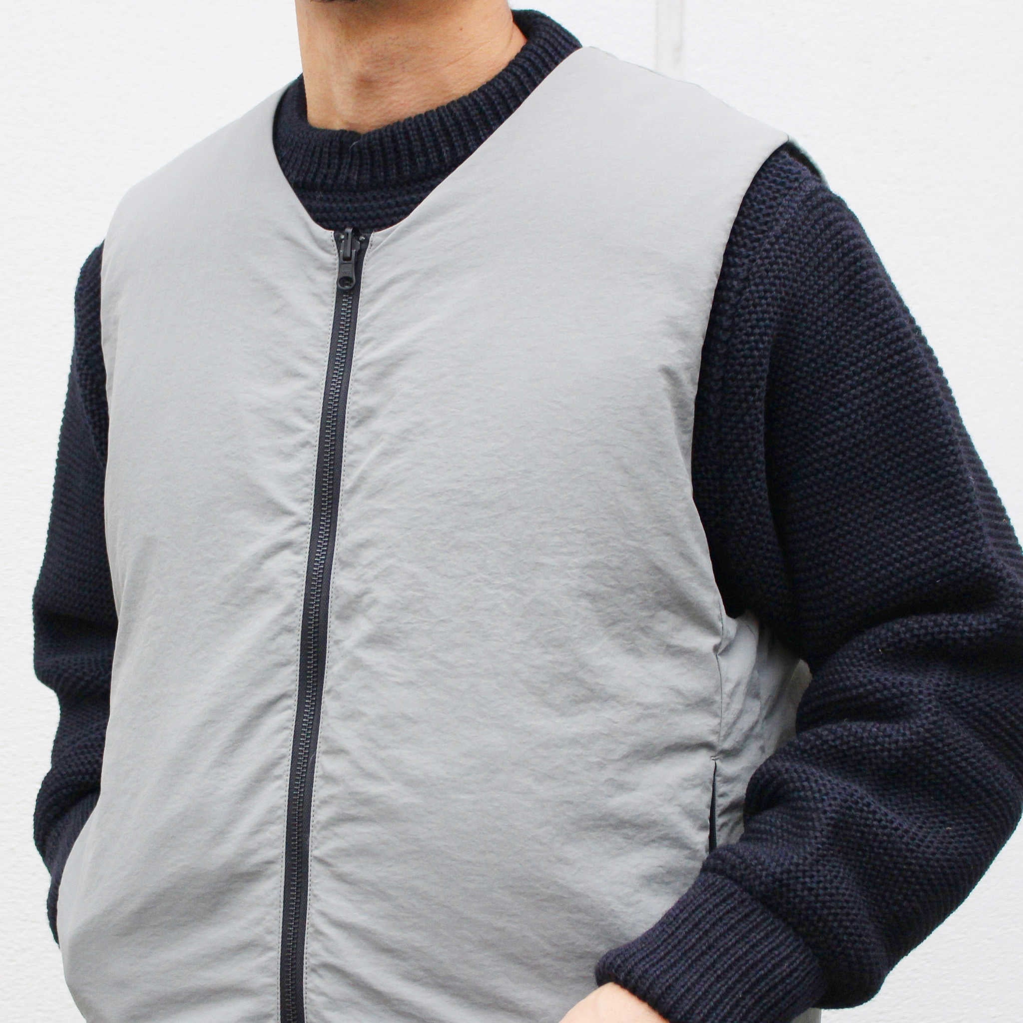 LAMOND ラモンド / LIGHT SHELL REVERSIBLE DOWN VEST ライトシェルリバーシブルダウンベスト (SAGE GRAY×BLACK セージグレー)
