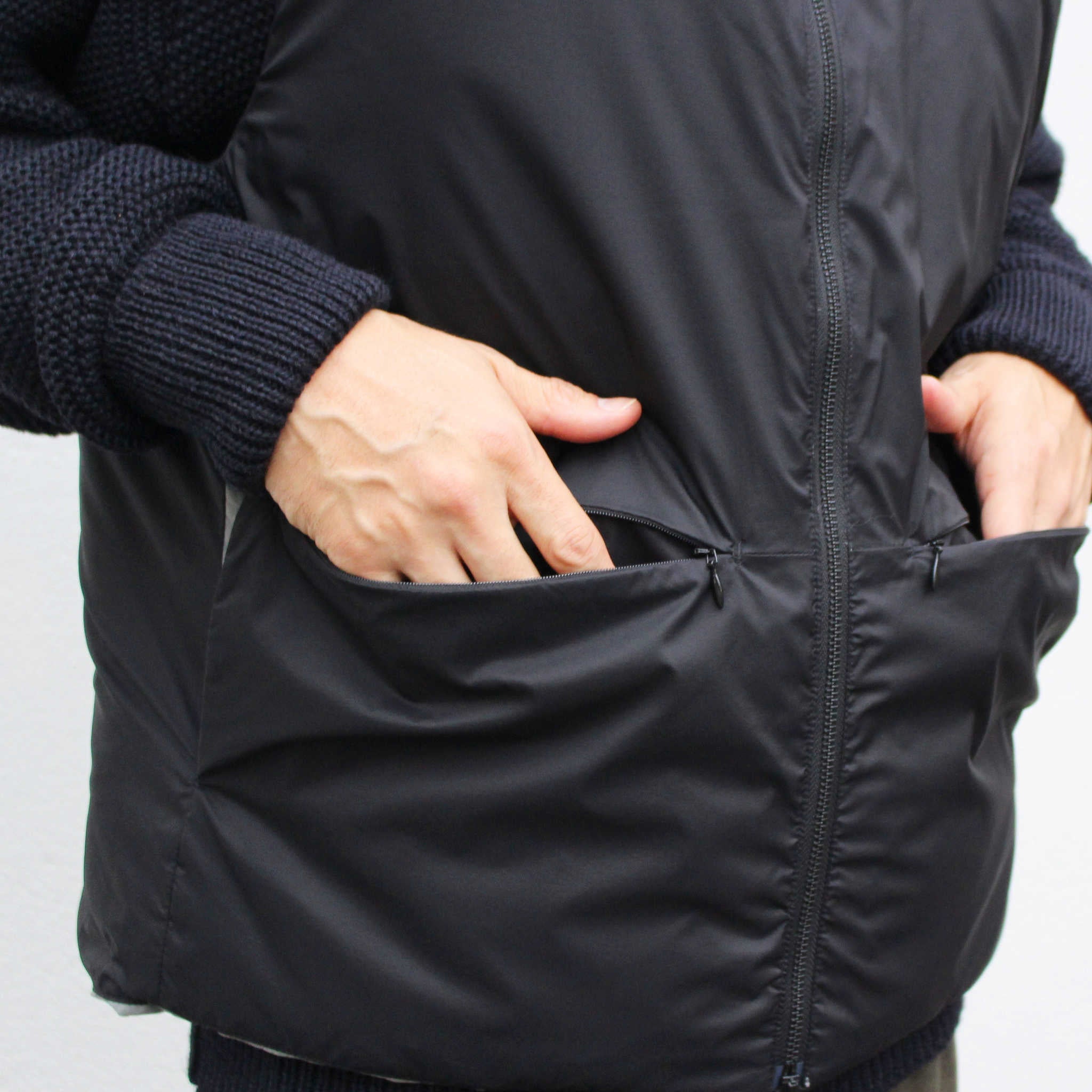 LAMOND ラモンド / LIGHT SHELL REVERSIBLE DOWN VEST ライトシェルリバーシブルダウンベスト (SAGE GRAY×BLACK セージグレー)