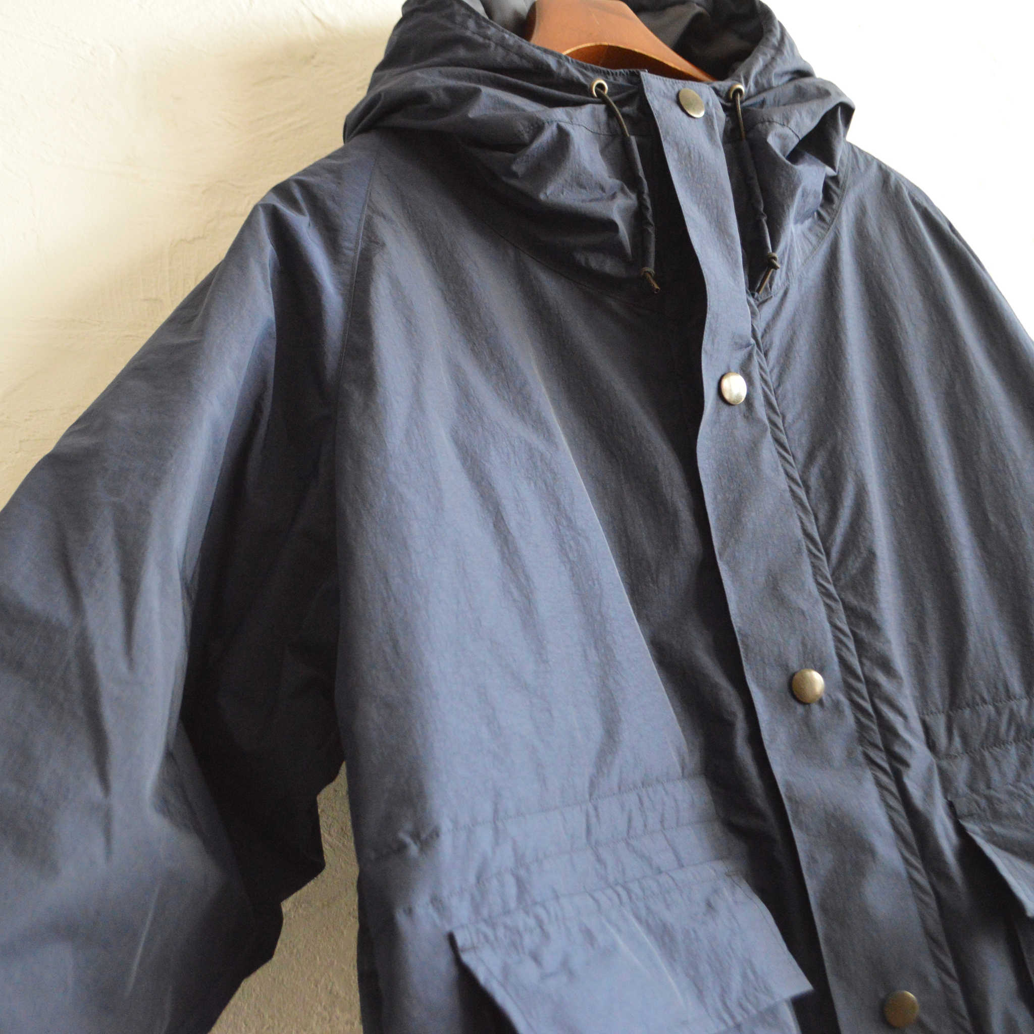 melple メイプル / Mounterey Classic Parka マウンテリークラシックパーカー (Recycle Nylon リサイクルナイロン / NAVY ネイビー)