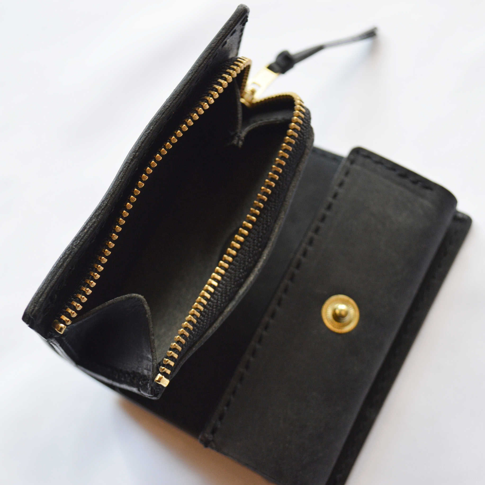 saranam サラナン / ZIP三つ折りサイフ (Pueburo BLACK プエブロブラック)