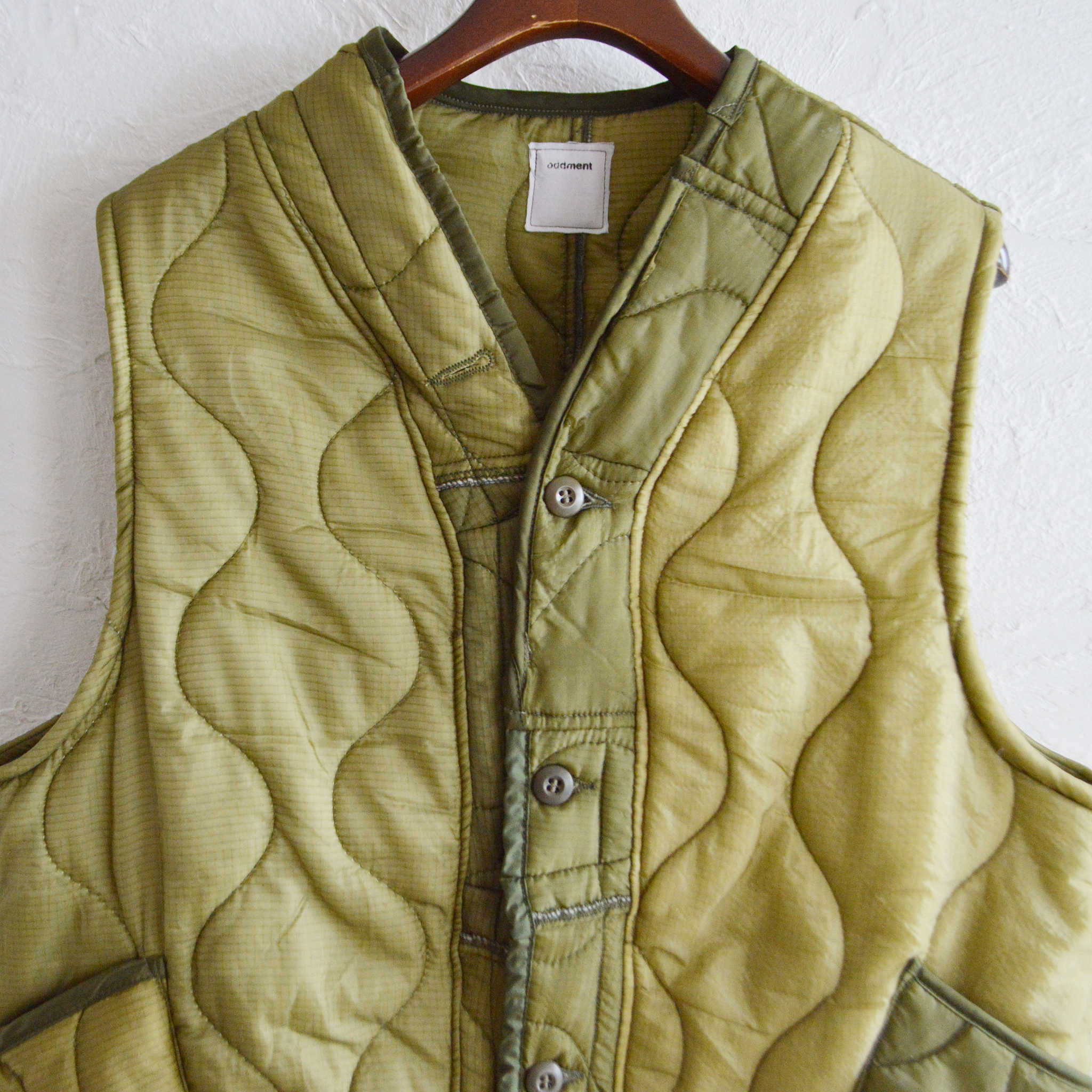 oddment オッドメント / QUILTING VEST キルティングベスト (OLIVE オリーブ)