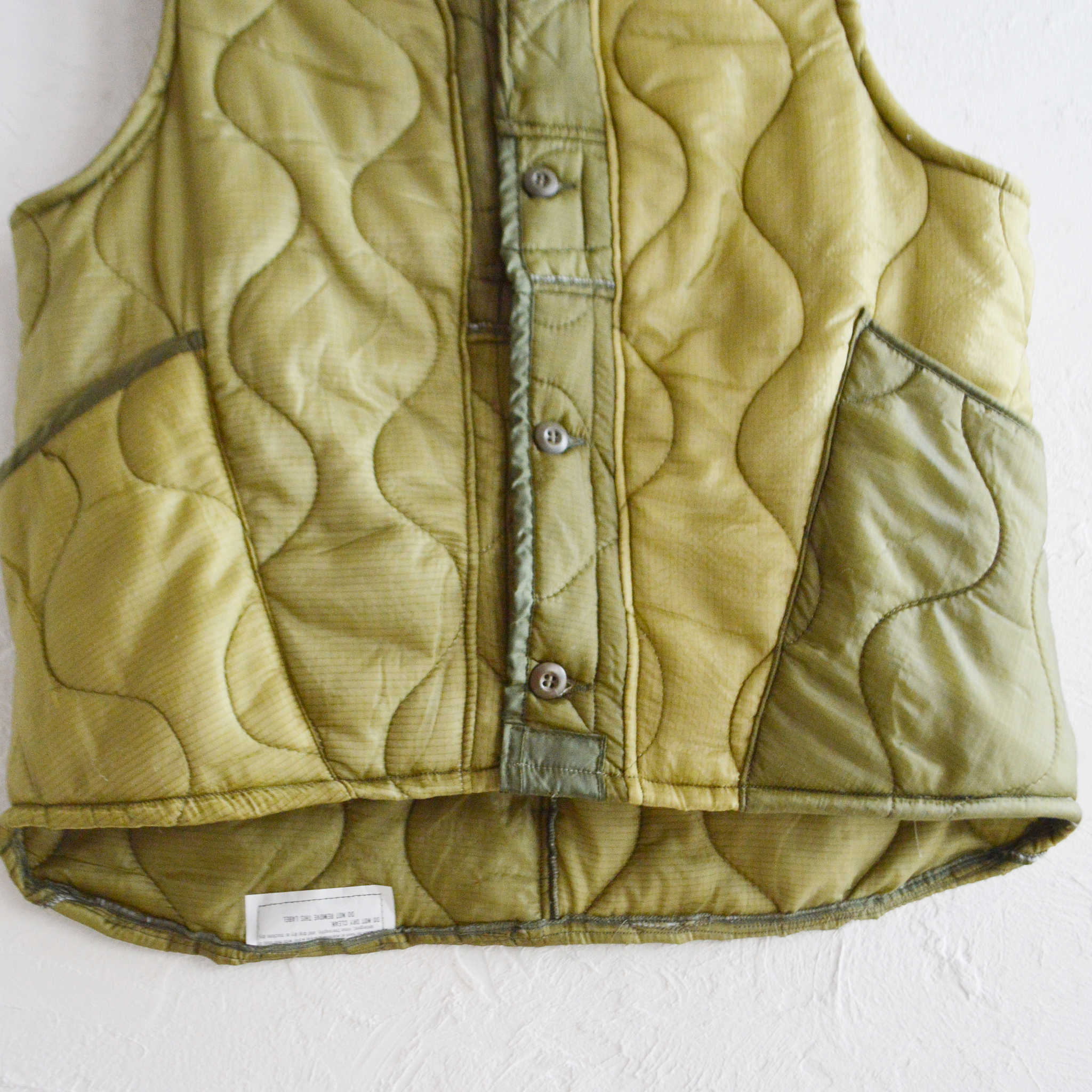 oddment オッドメント / QUILTING VEST キルティングベスト (OLIVE オリーブ)