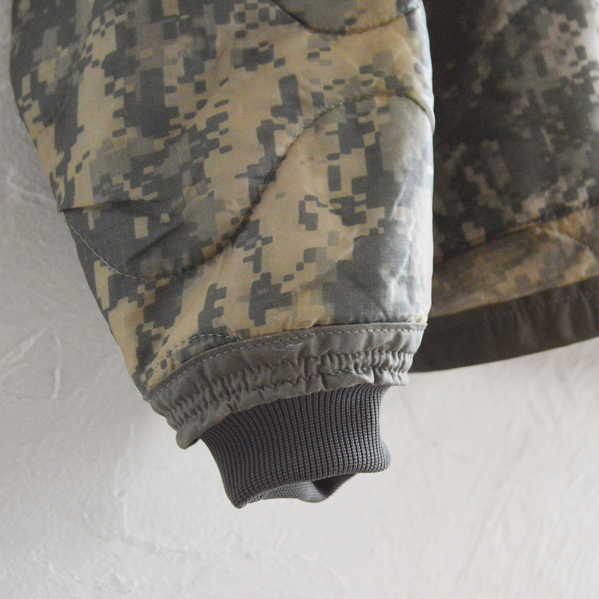 oddment オッドメント / QUILTING SHORT JACKET キルティングショートジャケト (ACU CAMO エーシーユーカモ)