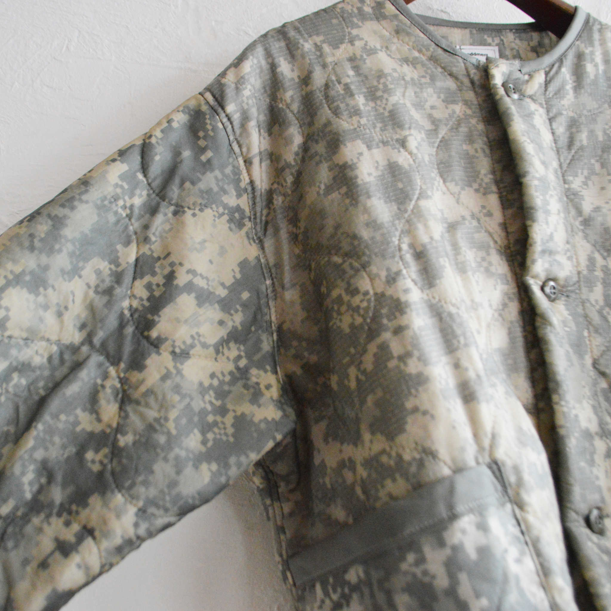 oddment オッドメント / QUILTING SHORT JACKET キルティングショートジャケト (ACU CAMO エーシーユーカモ)