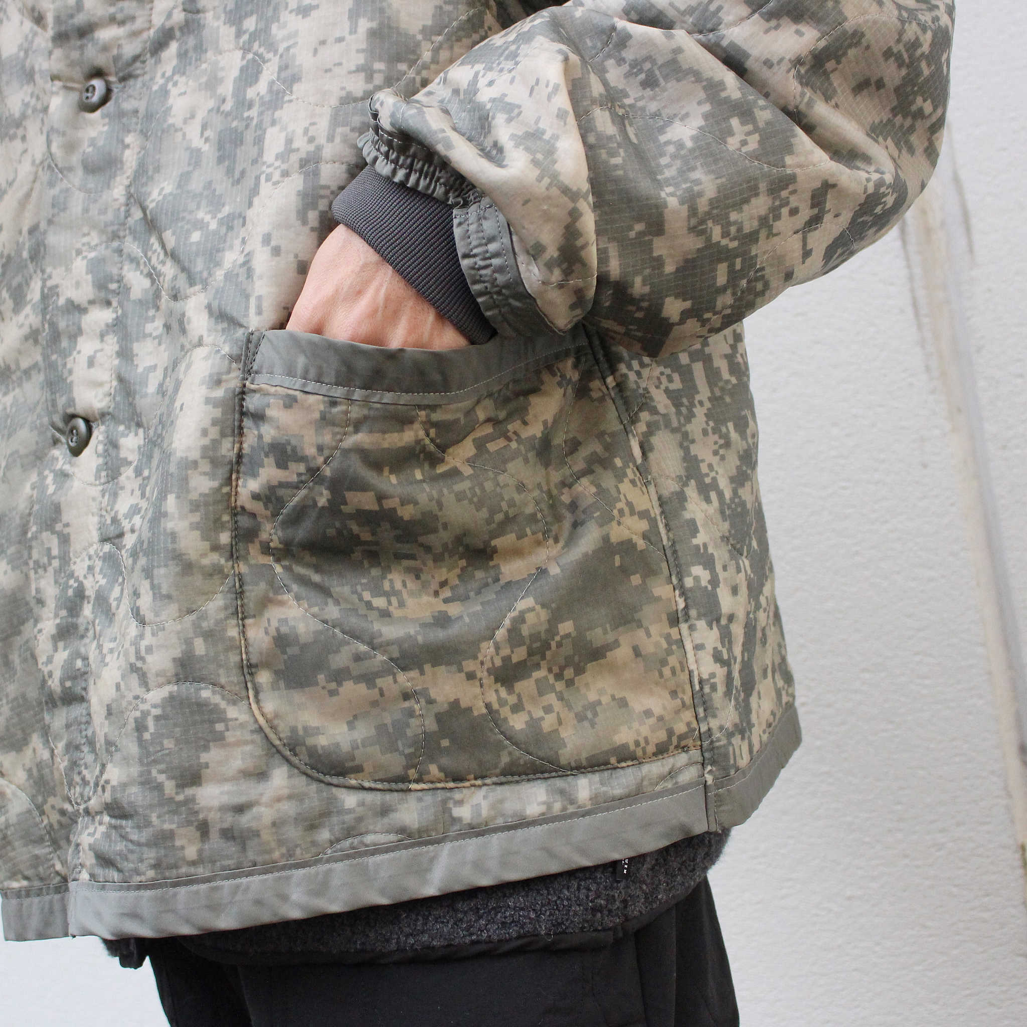 oddment オッドメント / QUILTING SHORT JACKET キルティングショートジャケト (ACU CAMO エーシーユーカモ)