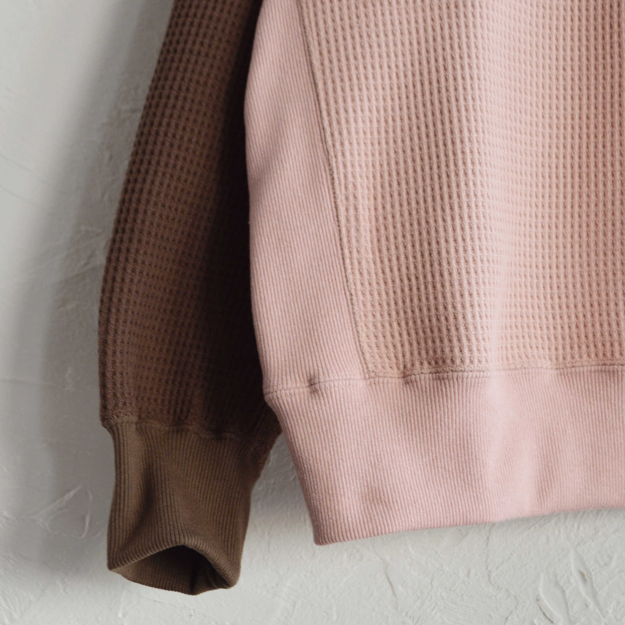 Nasngwam.×IMPRESTORE ナスングワム インプレストア / 極暖freedom sweat ゴクダンフリーダムスウェット (PINK×BROWN ピンク)