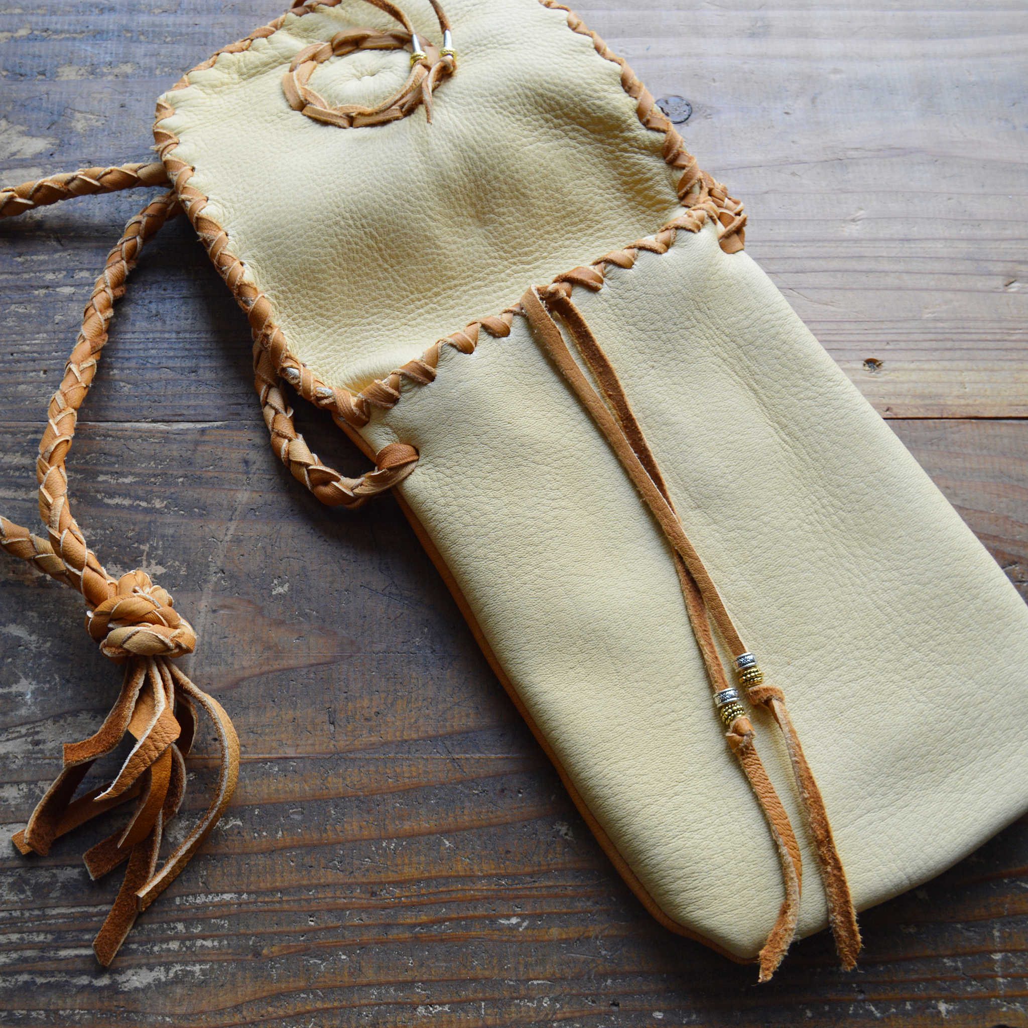 Nasngwam.×EARLYMORNING ナスングワム アーリーモーニング / DEARSKIN MEDICINE BAG ディアスキンメディスンバッグ (CAMEL キャメル)