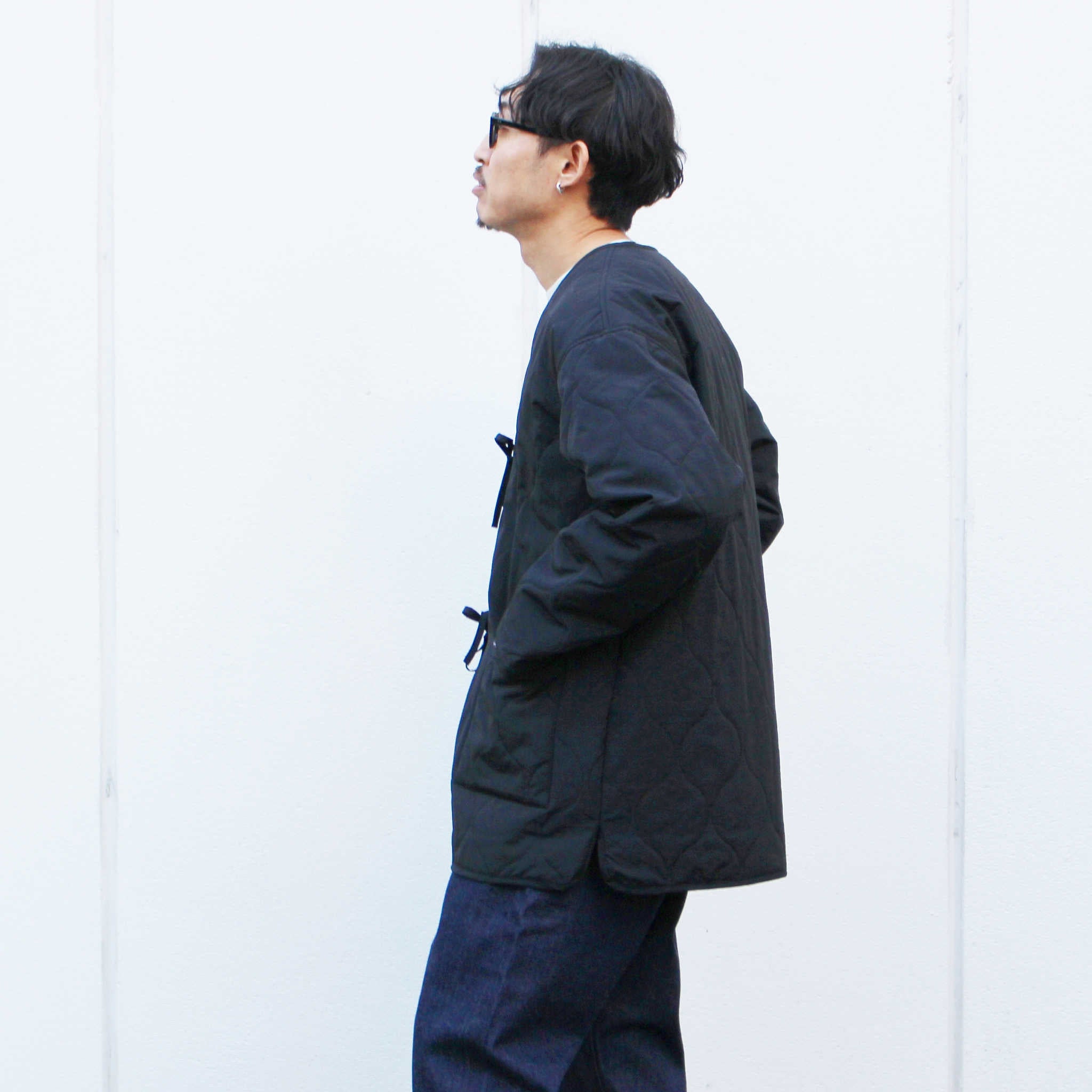 AXESQUIN アクシーズクイン / QUILTED COLLER LESS JACKET キルティングカラーレスジャケット (BLACK ブラック)