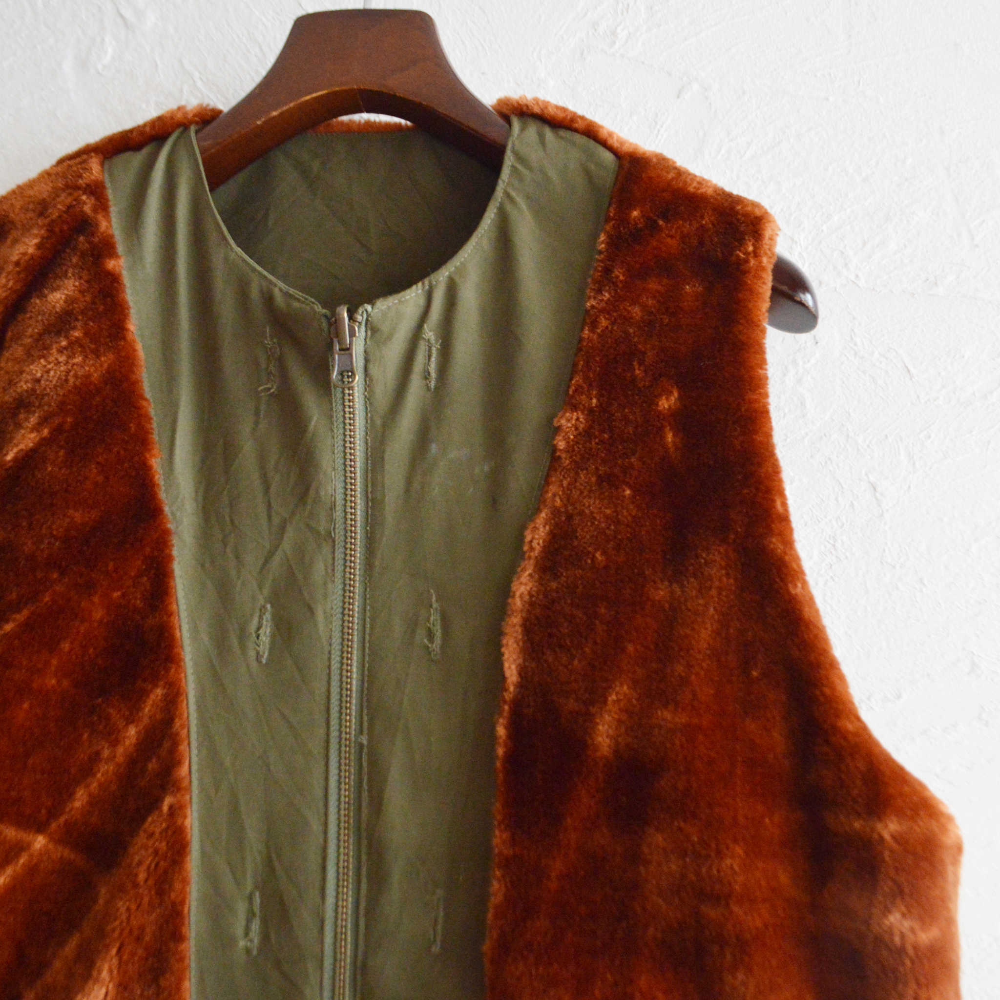 Nasngwam. ナスングワム / POLER VEST ポーラベスト (OLIVE オリーブ)