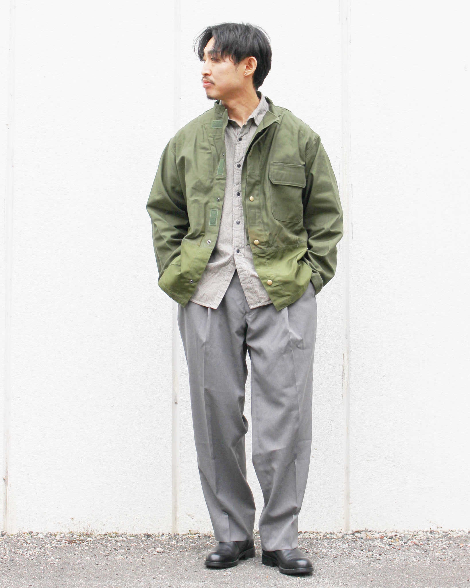 necessary or unnecessary necessary or unnecessary ネセサリーオアアンネセサリー N.O.UN ナウン / SCHOOL スクール (GRAY グレー)