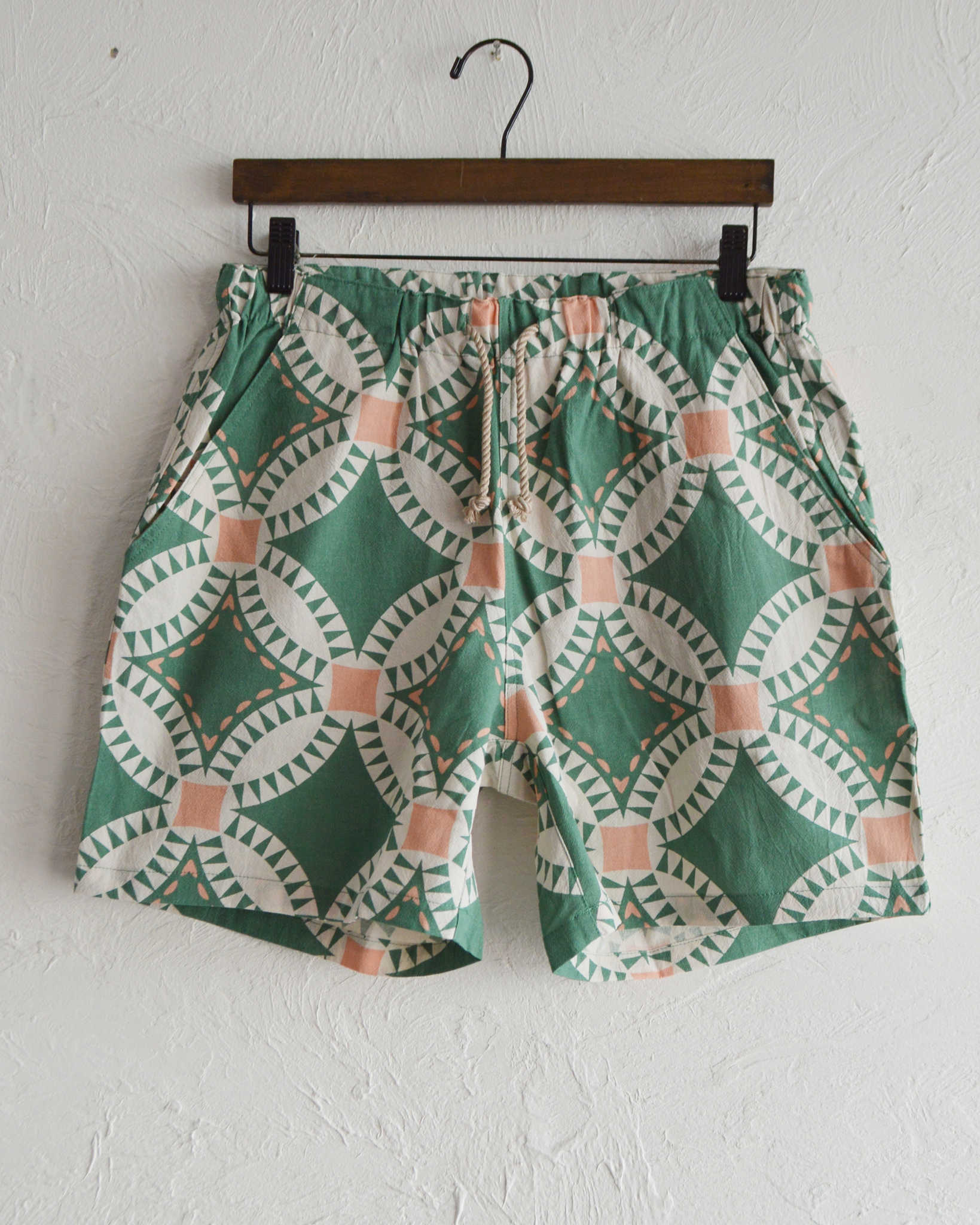 HAVE A GRATEFUL DAY ハブアグレイトフルデイ / EASY SHORTS (GREEN グリーン)