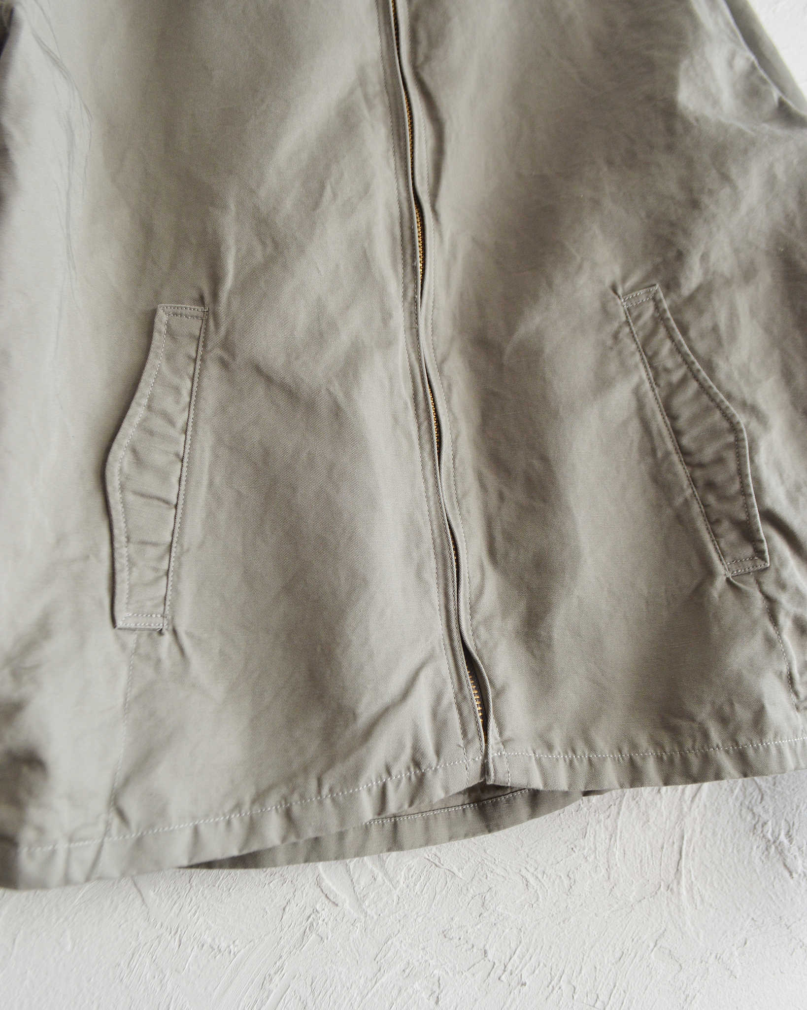 necessary or unnecessary ネセサリーオアアンネセサリー N.O.UN ナウン / TOWN タウン (STONE ストーン)