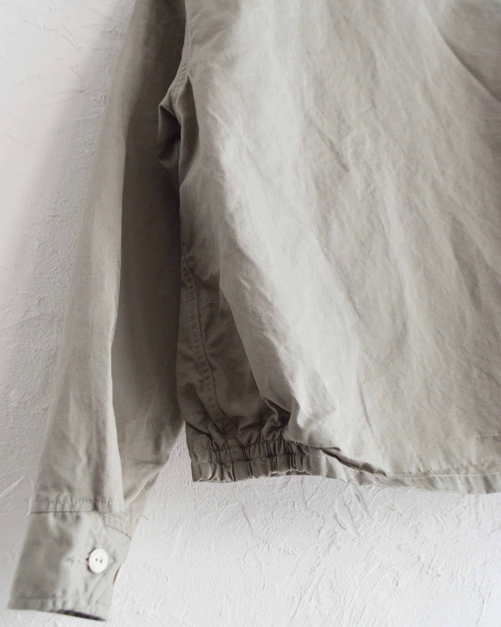 necessary or unnecessary ネセサリーオアアンネセサリー N.O.UN ナウン / TOWN タウン (STONE ストーン)