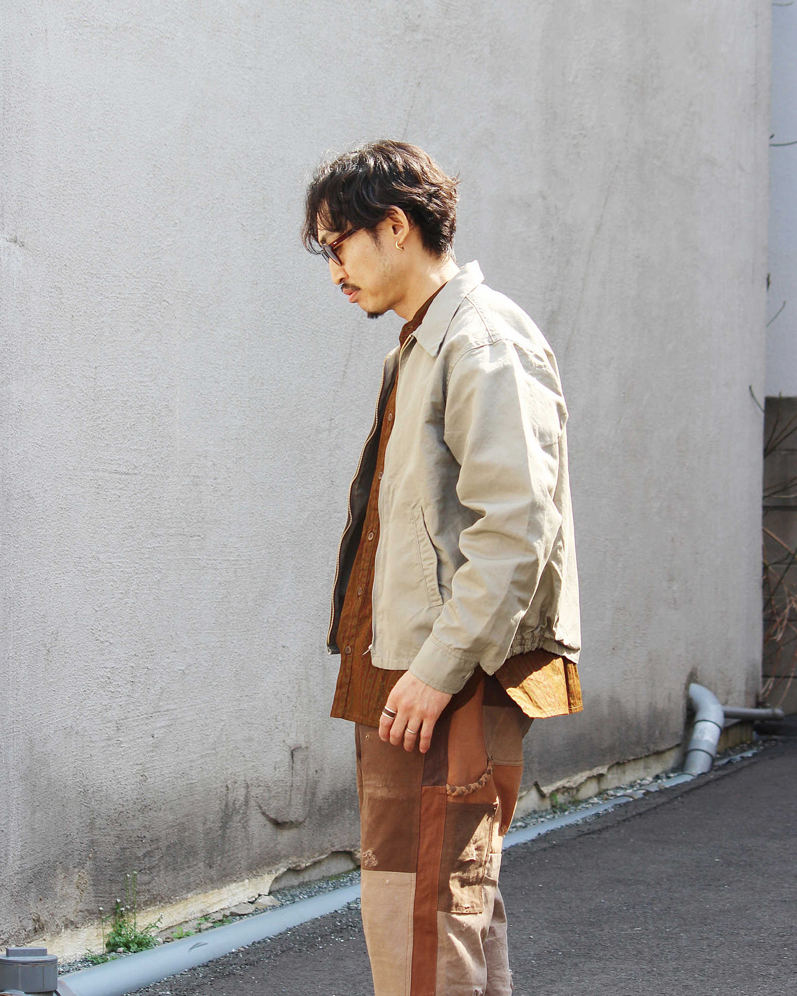 necessary or unnecessary ネセサリーオアアンネセサリー N.O.UN ナウン / TOWN タウン (STONE ストーン)