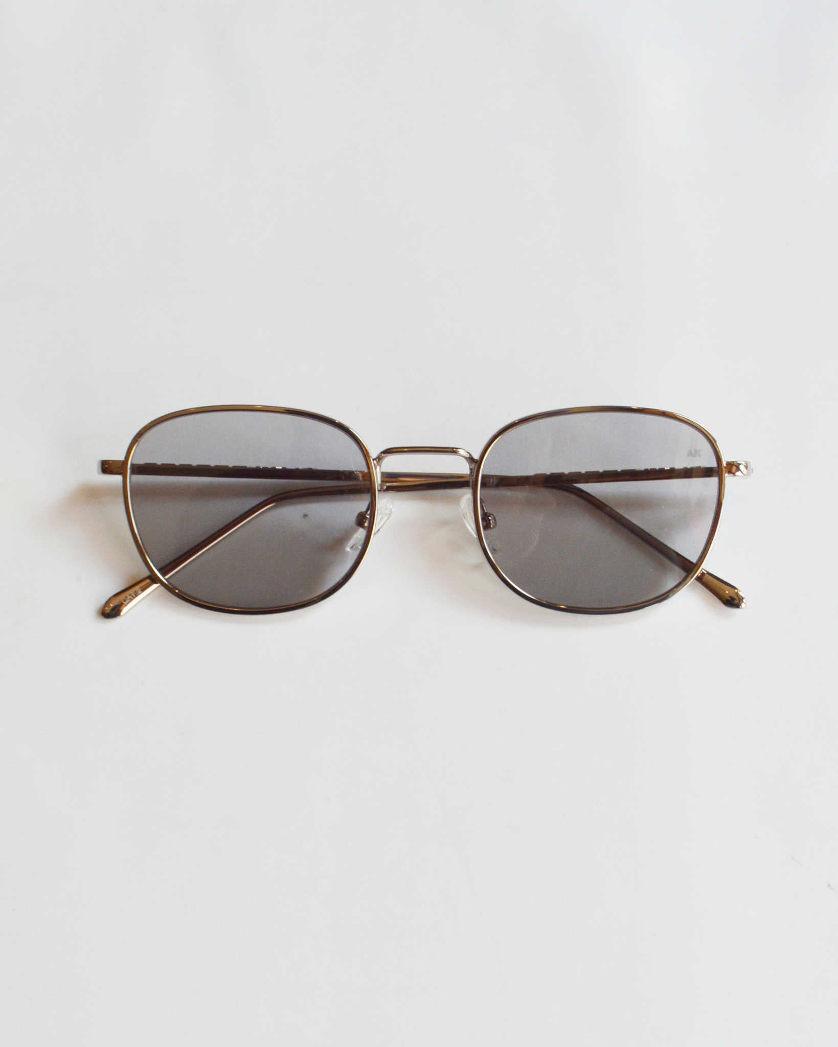 A.Kjaerbede エキアビト / HELLO ハロー (Gun Metal ガンメタル)